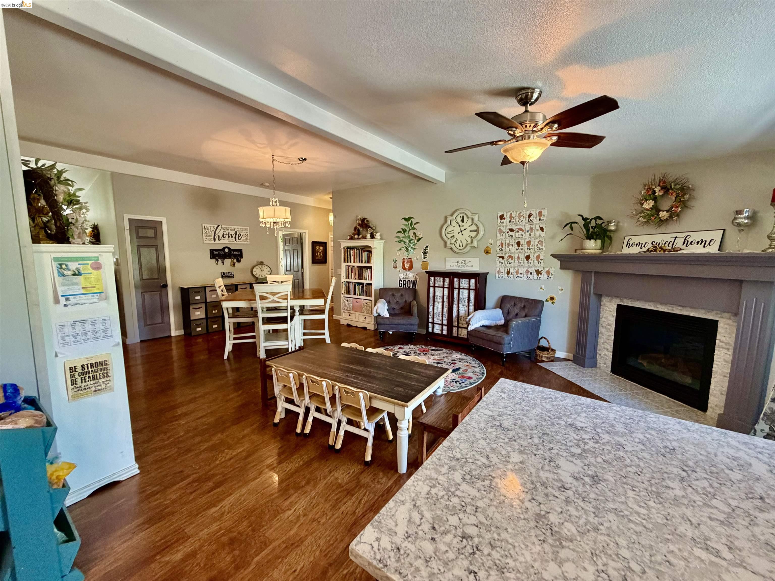Detail Gallery Image 9 of 30 For 18550 Well House Dr, Jamestown,  CA 95327 - 3 Beds | 2 Baths