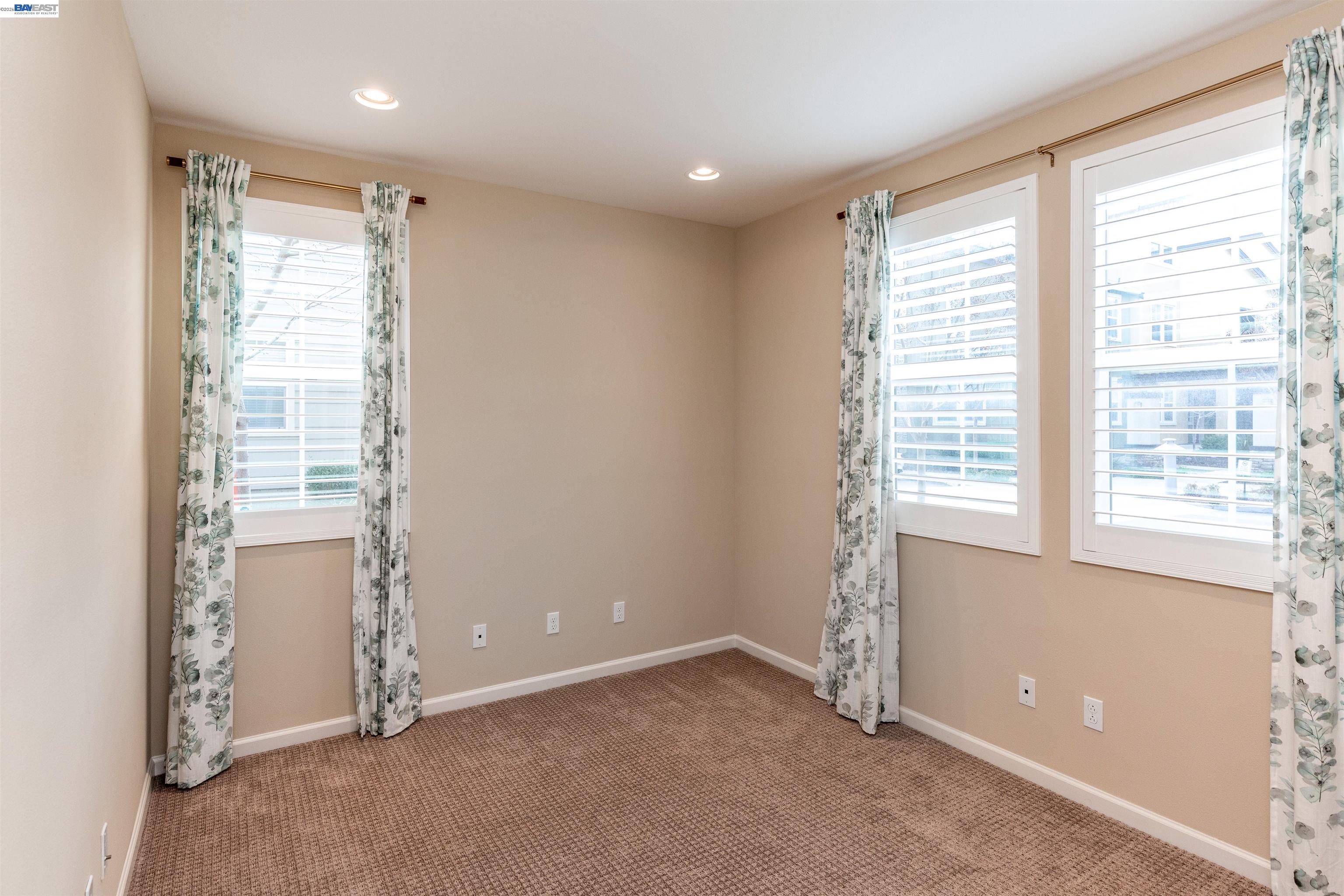 Detail Gallery Image 21 of 35 For 651 Elderberry Dr, Milpitas,  CA 95035 - 2 Beds | 2 Baths