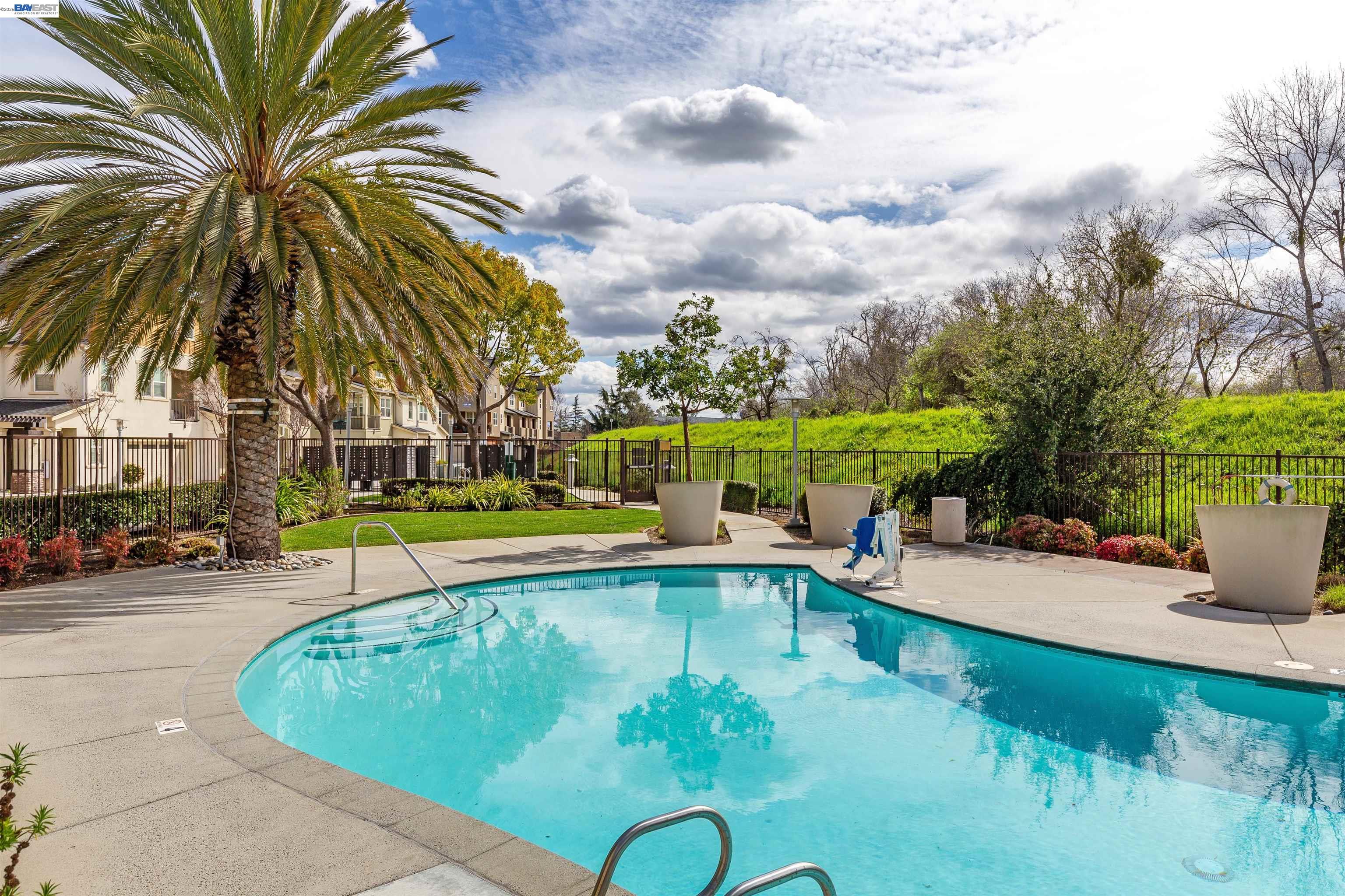 Detail Gallery Image 30 of 35 For 651 Elderberry Dr, Milpitas,  CA 95035 - 2 Beds | 2 Baths