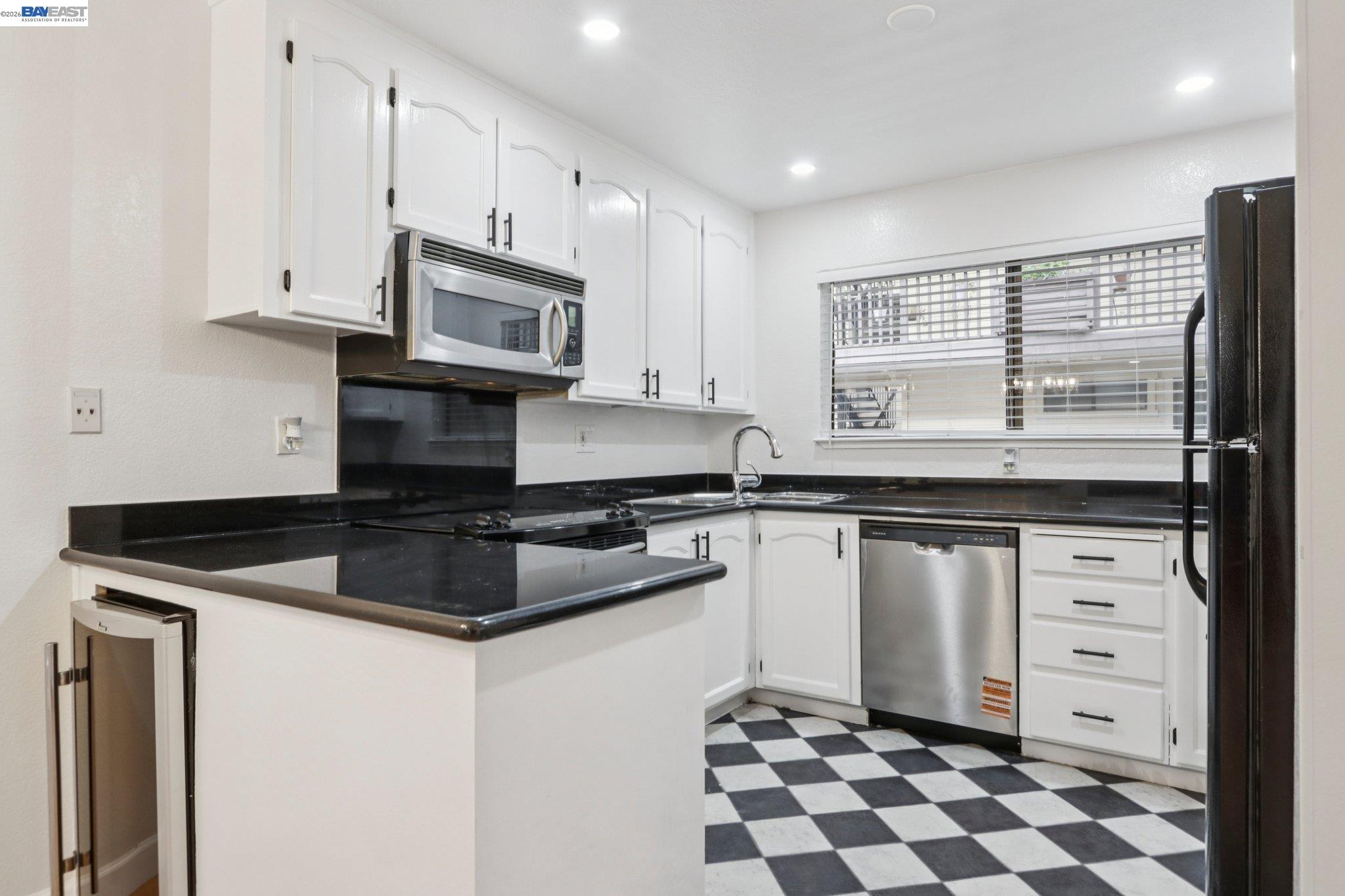 Photo #13: 41129762 Listing: Photo #13