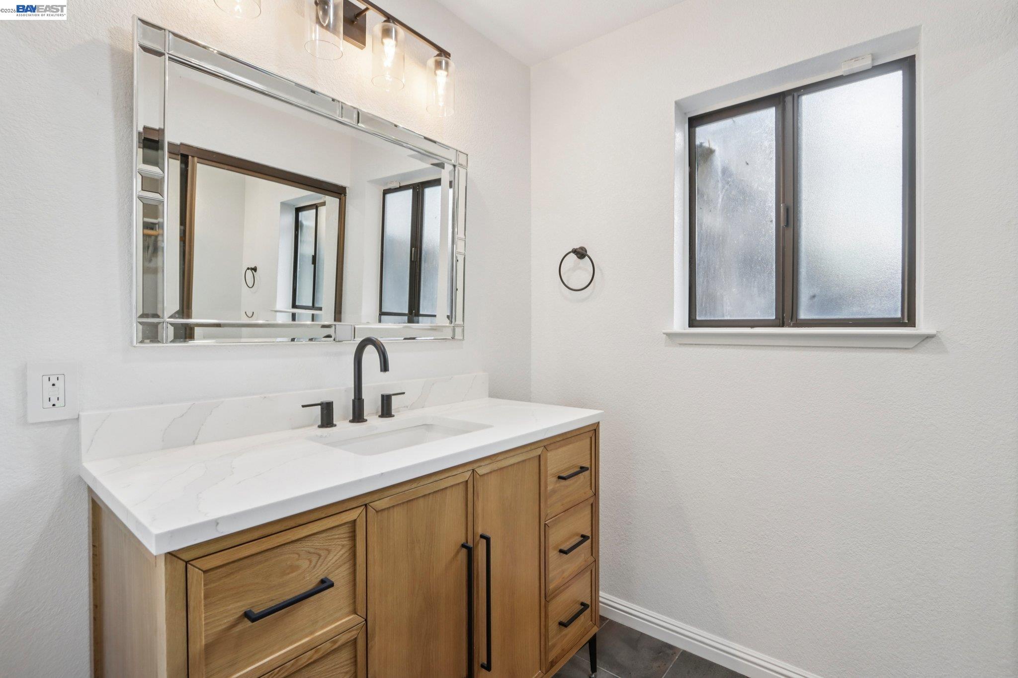 Photo #16: 41129762 Listing: Photo #16