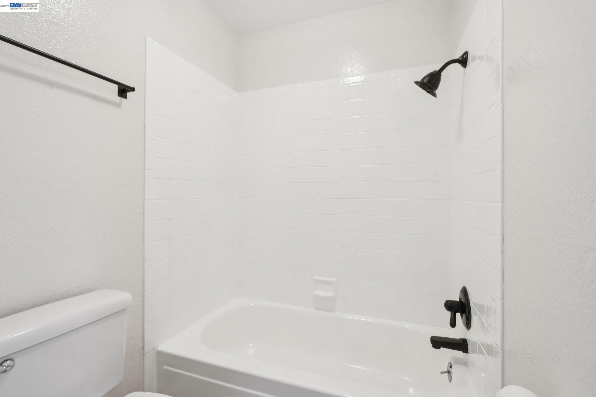 Photo #20: 41129762 Listing: Photo #20