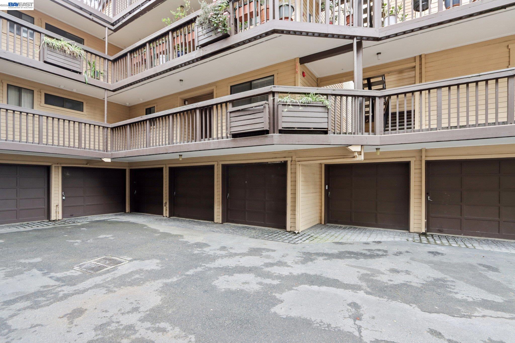 Photo #32: 41129762 Listing: Photo #32