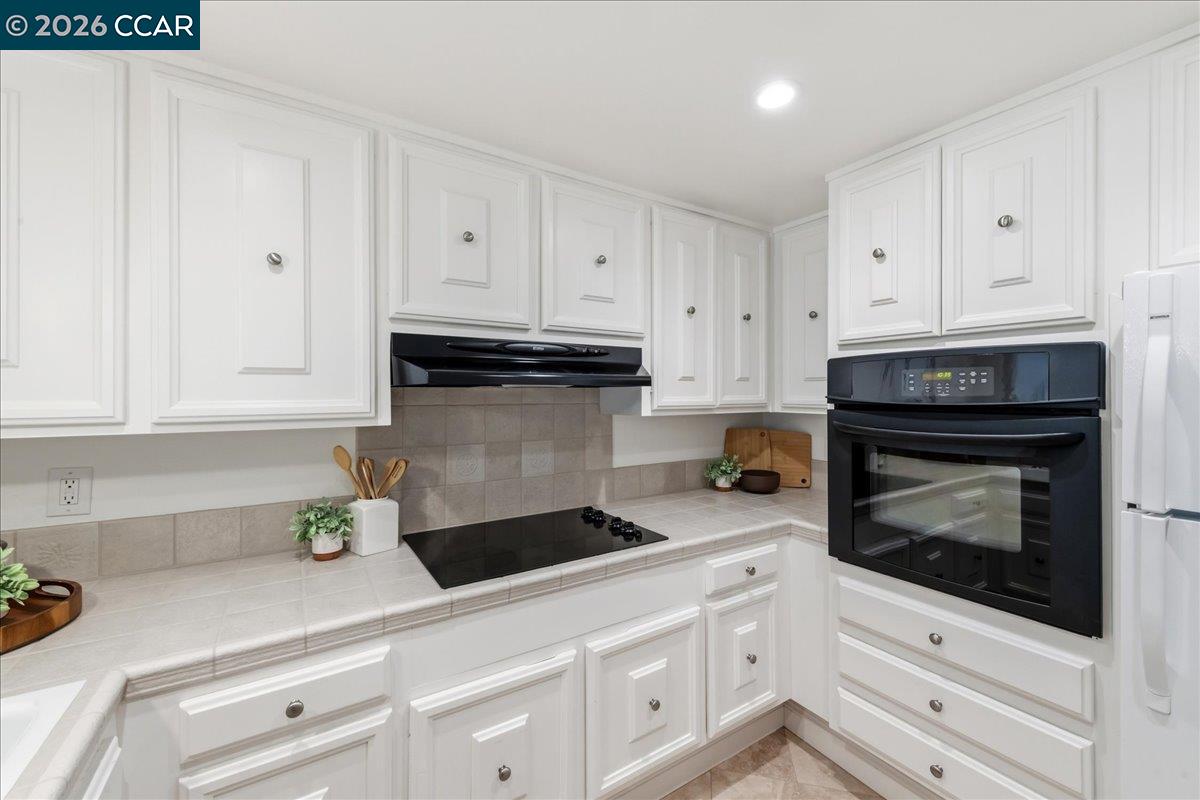 Photo #19: 41129763 Listing: Photo #19