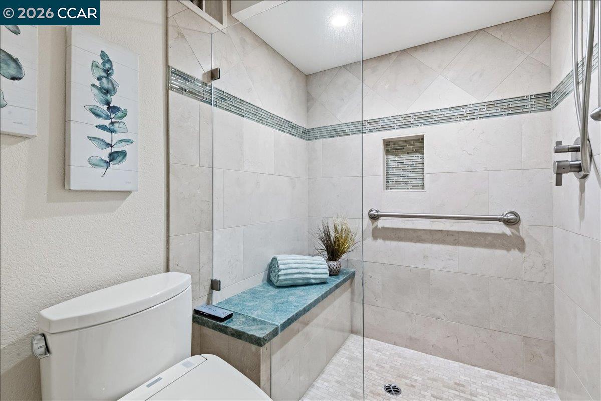 Photo #24: 41129763 Listing: Photo #24