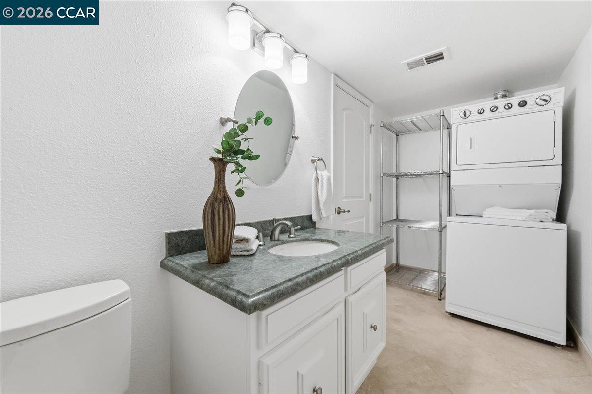 Photo #42: 41129763 Listing: Photo #42