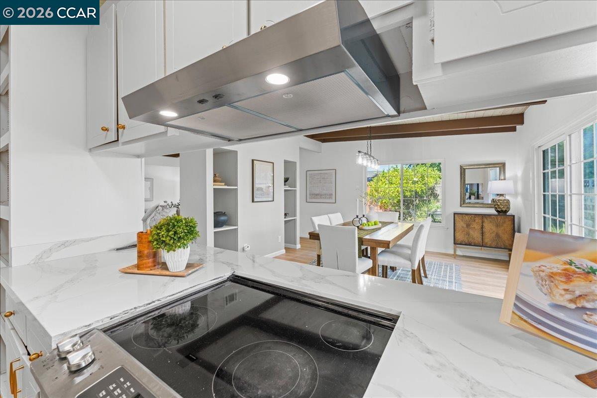 Detail Gallery Image 15 of 34 For 1735 David Ave, Concord,  CA 94518 - 4 Beds | 2 Baths