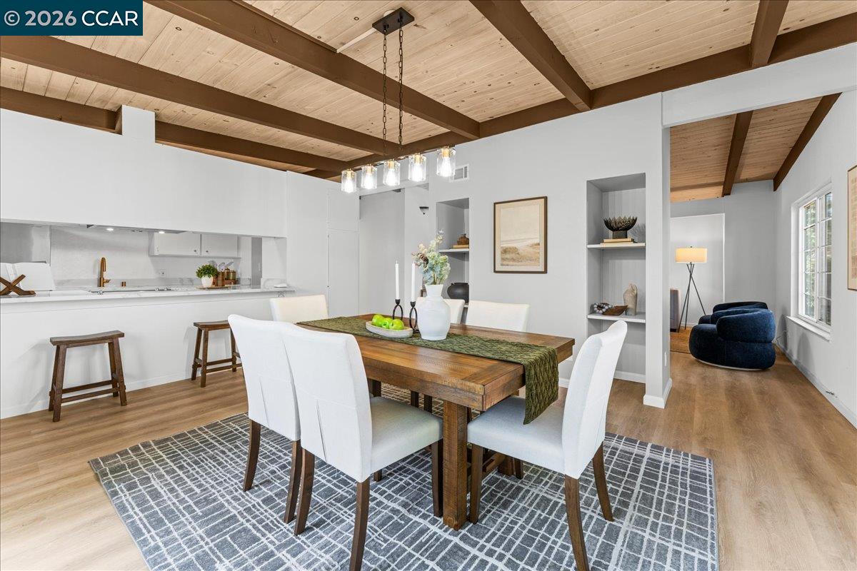 Detail Gallery Image 8 of 34 For 1735 David Ave, Concord,  CA 94518 - 4 Beds | 2 Baths