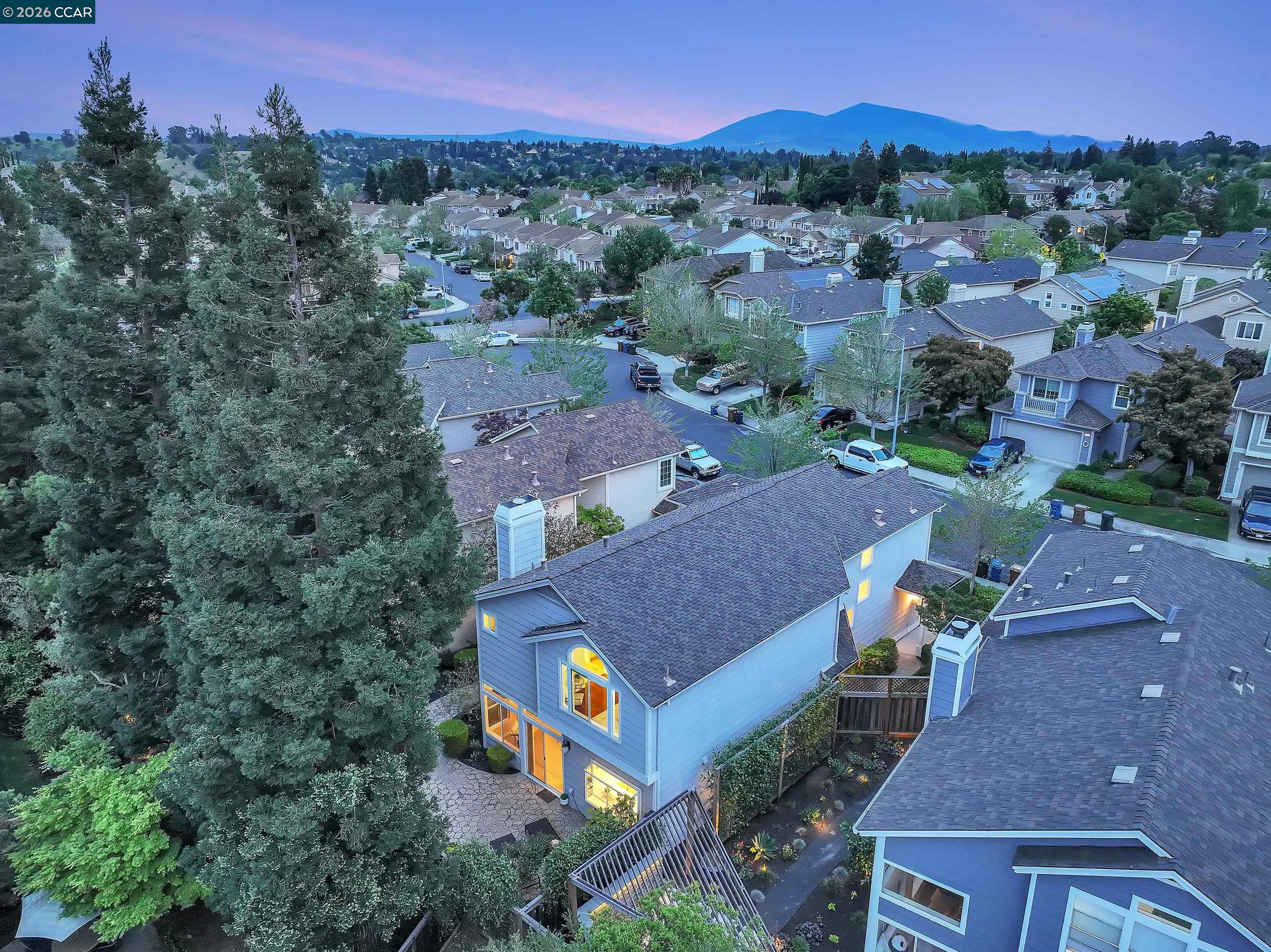 Detail Gallery Image 36 of 46 For 508 Valley View Court, Martinez,  CA 94553-3562 - 3 Beds | 2/1 Baths