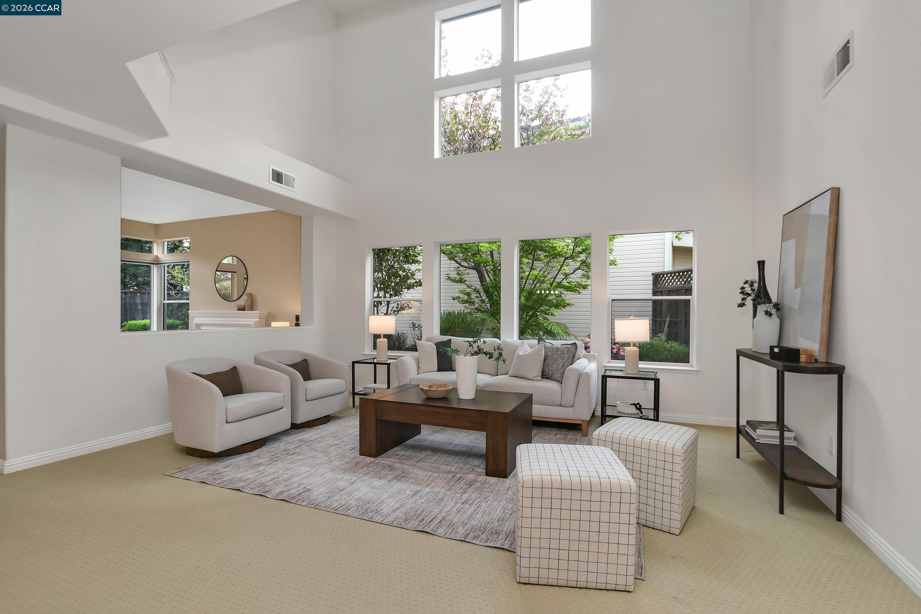 Detail Gallery Image 5 of 46 For 508 Valley View Court, Martinez,  CA 94553-3562 - 3 Beds | 2/1 Baths