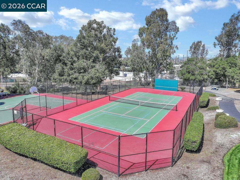 Detail Gallery Image 41 of 46 For 508 Valley View Court, Martinez,  CA 94553-3562 - 3 Beds | 2/1 Baths