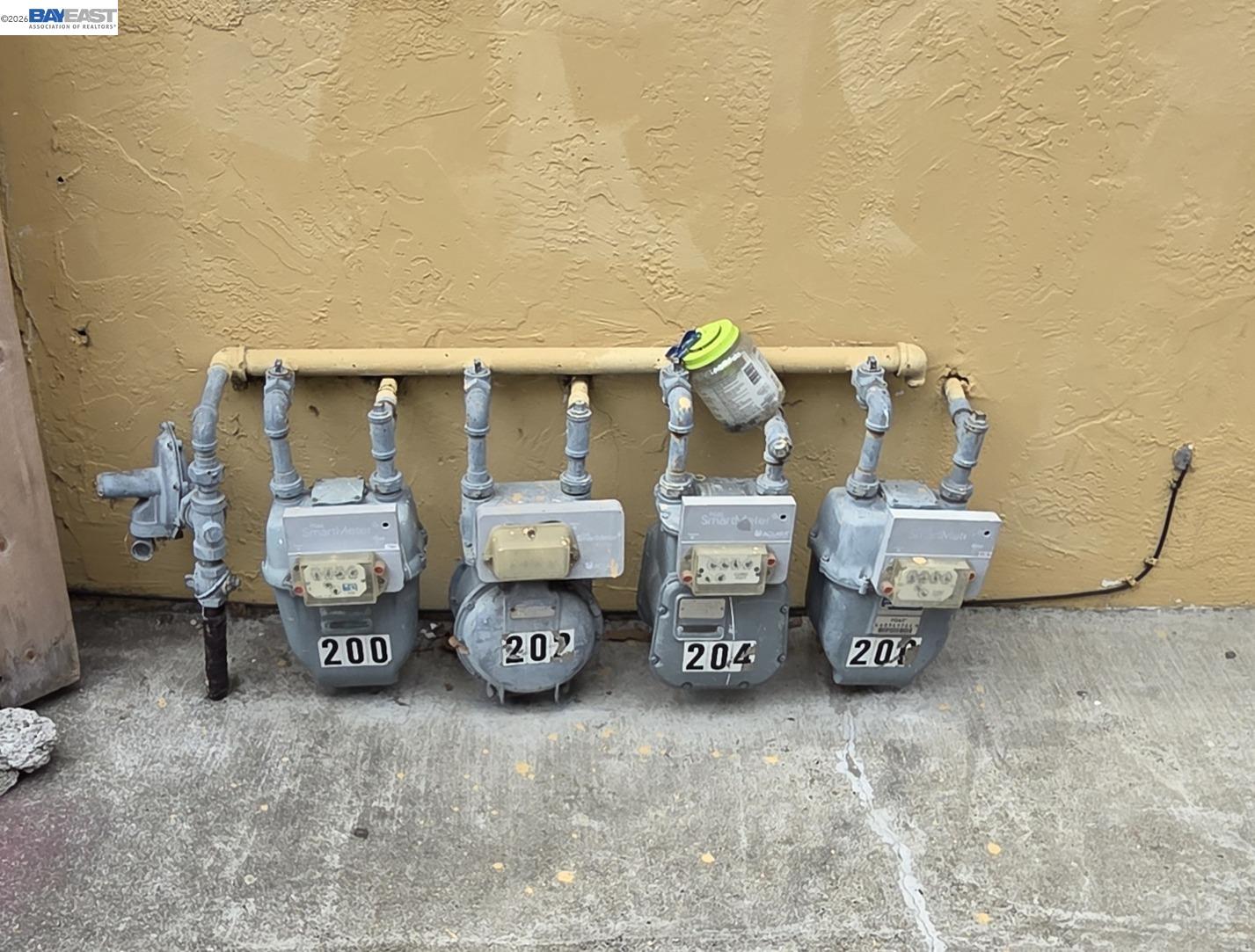 Detail Gallery Image 3 of 13 For 200 Westwood St, Vallejo,  CA 94591 - – Beds | – Baths