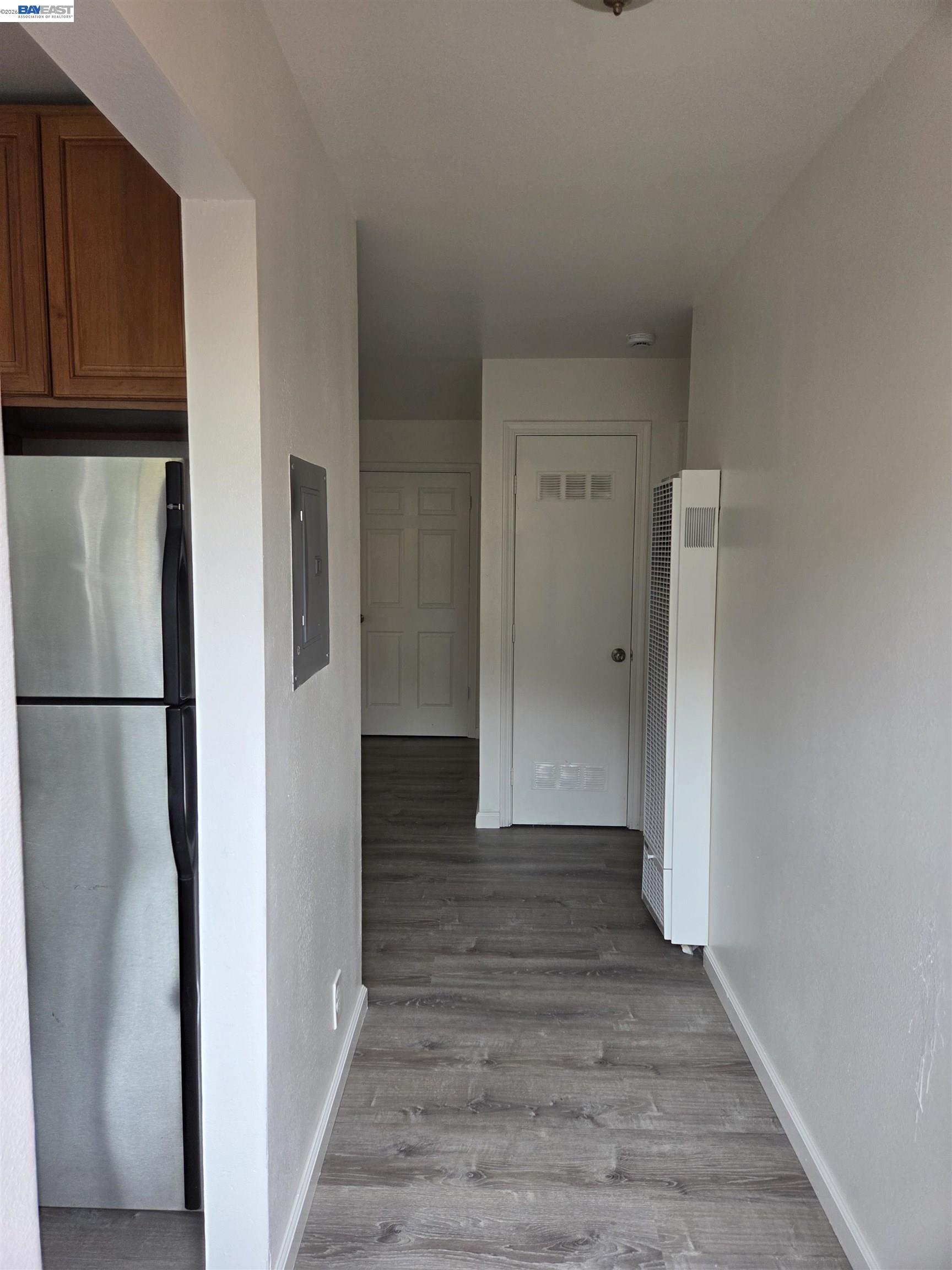 Detail Gallery Image 6 of 13 For 200 Westwood St, Vallejo,  CA 94591 - – Beds | – Baths