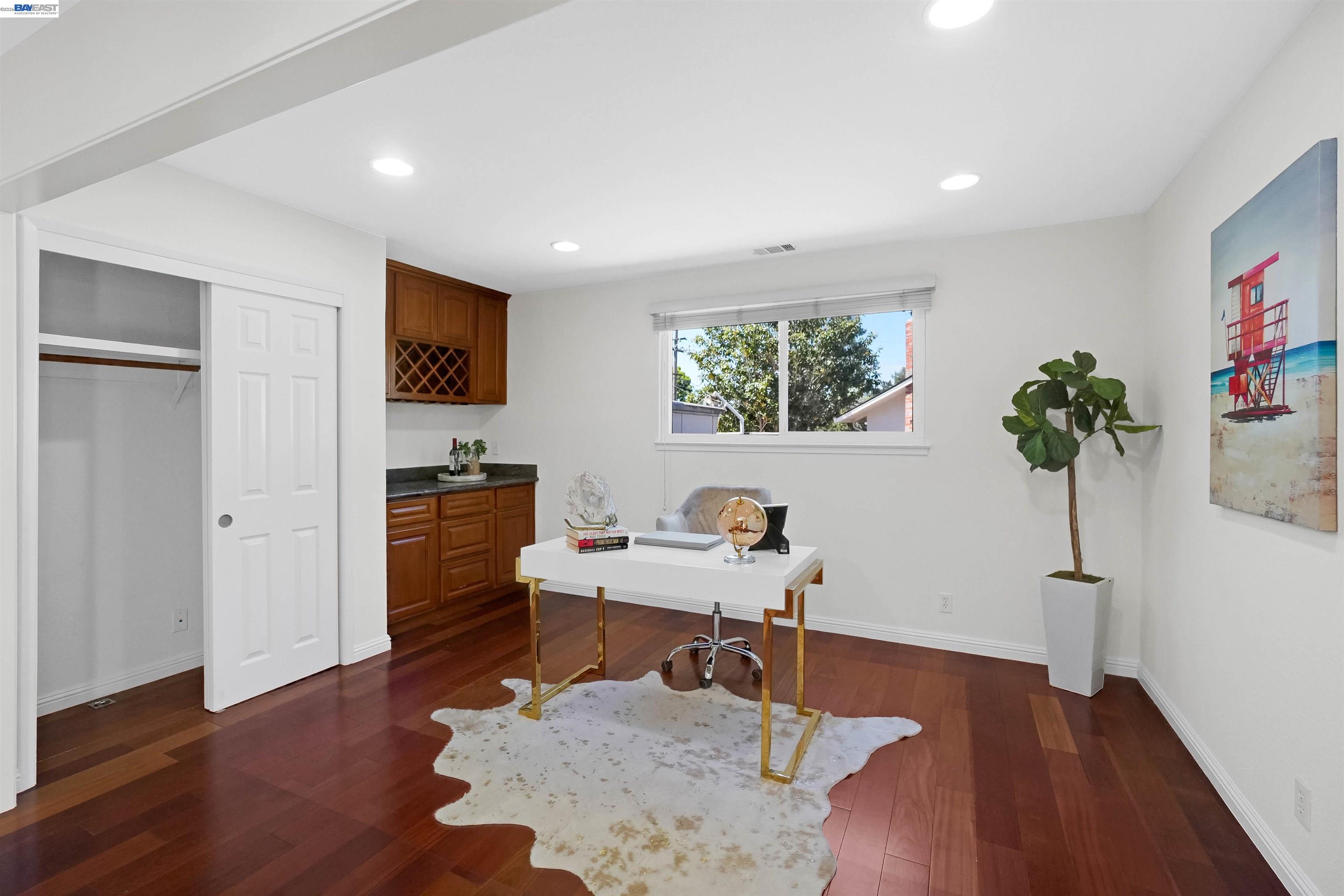 Detail Gallery Image 12 of 75 For 2076 Mento Dr, Fremont,  CA 94539 - 5 Beds | 4 Baths