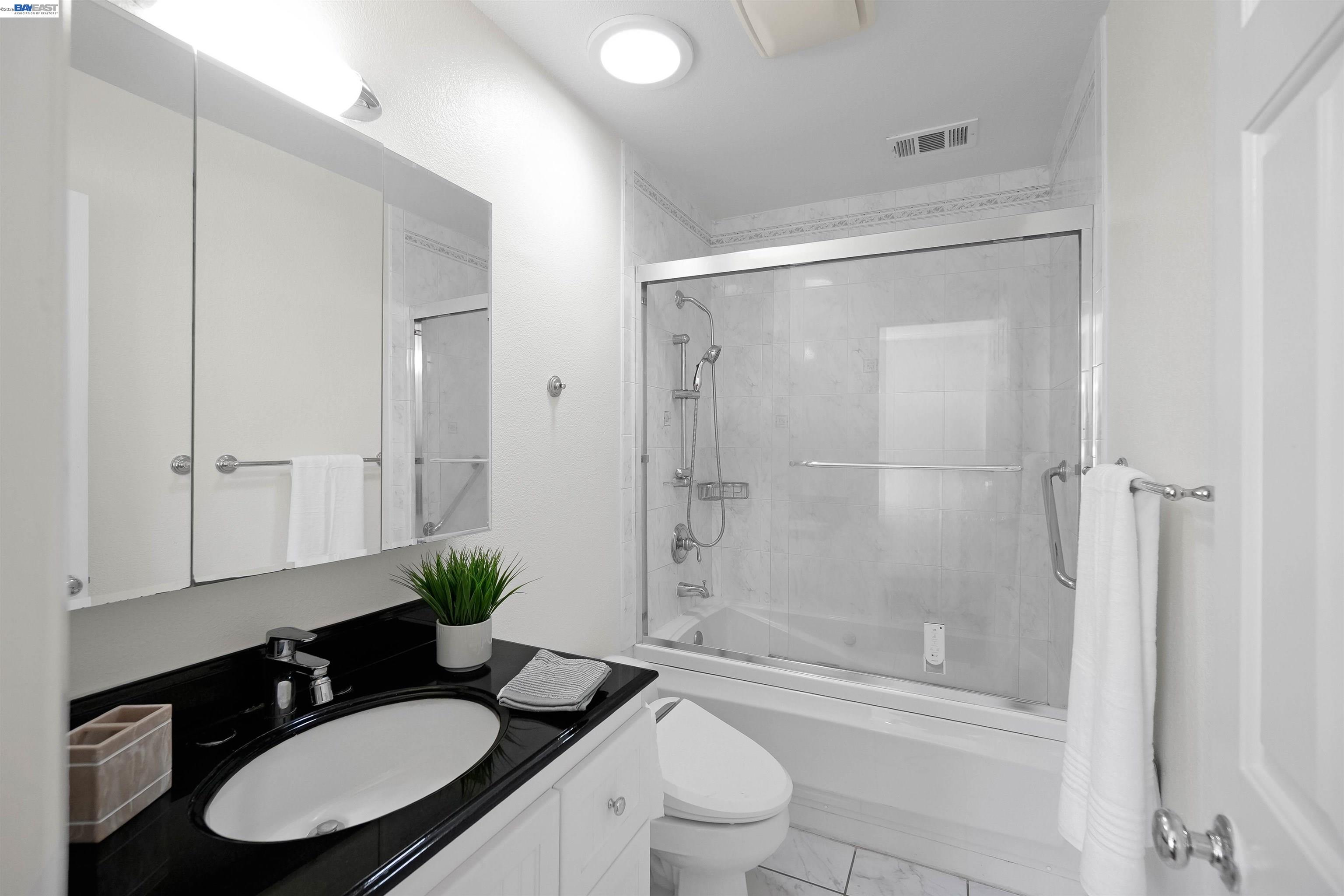 Detail Gallery Image 33 of 75 For 2076 Mento Dr, Fremont,  CA 94539 - 5 Beds | 4 Baths