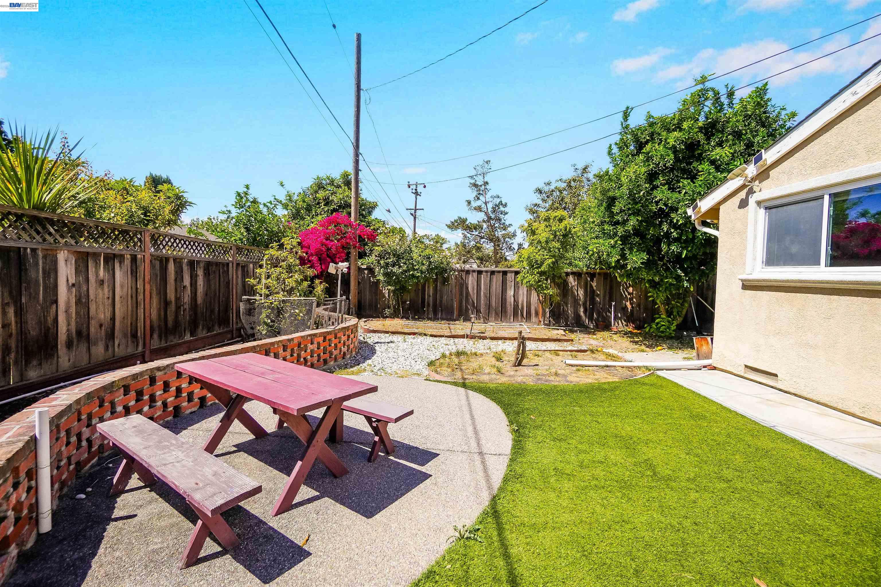 Detail Gallery Image 49 of 75 For 2076 Mento Dr, Fremont,  CA 94539 - 5 Beds | 4 Baths