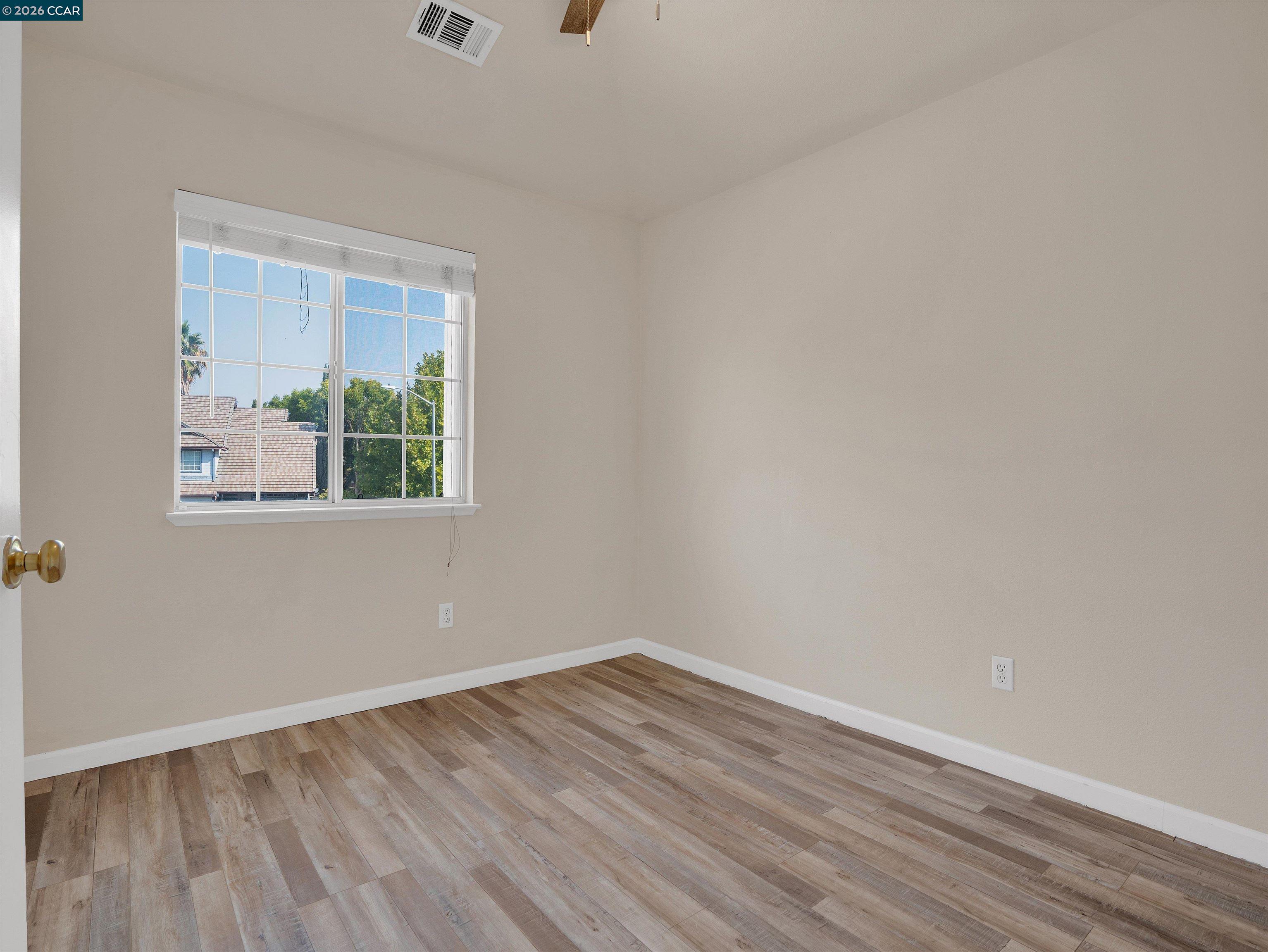 Detail Gallery Image 25 of 33 For 1015 Dellwood Ct, Brentwood,  CA 94513 - 3 Beds | 2/1 Baths