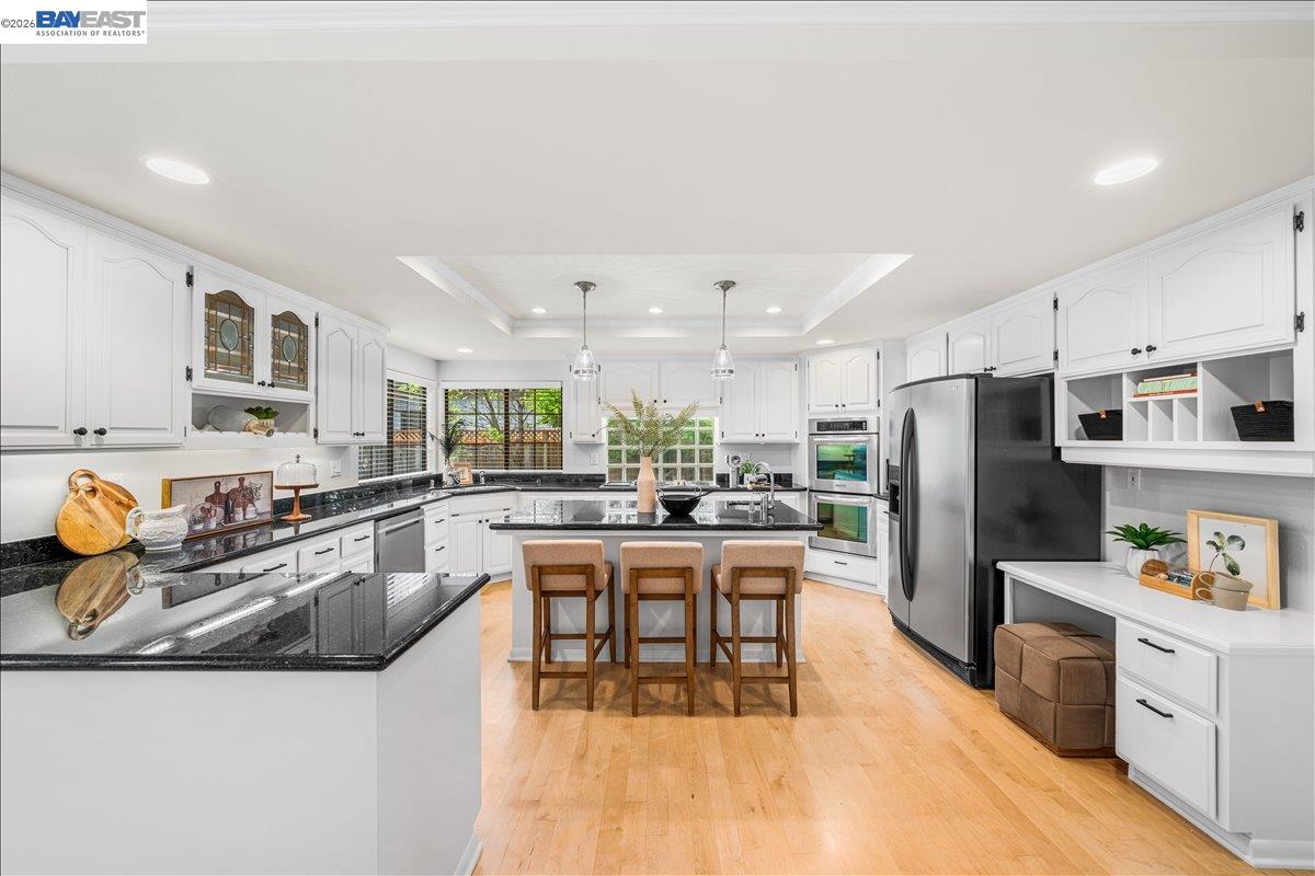 Detail Gallery Image 16 of 62 For 38698 Chrisholm Pl, Fremont,  CA 94536 - 4 Beds | 3 Baths