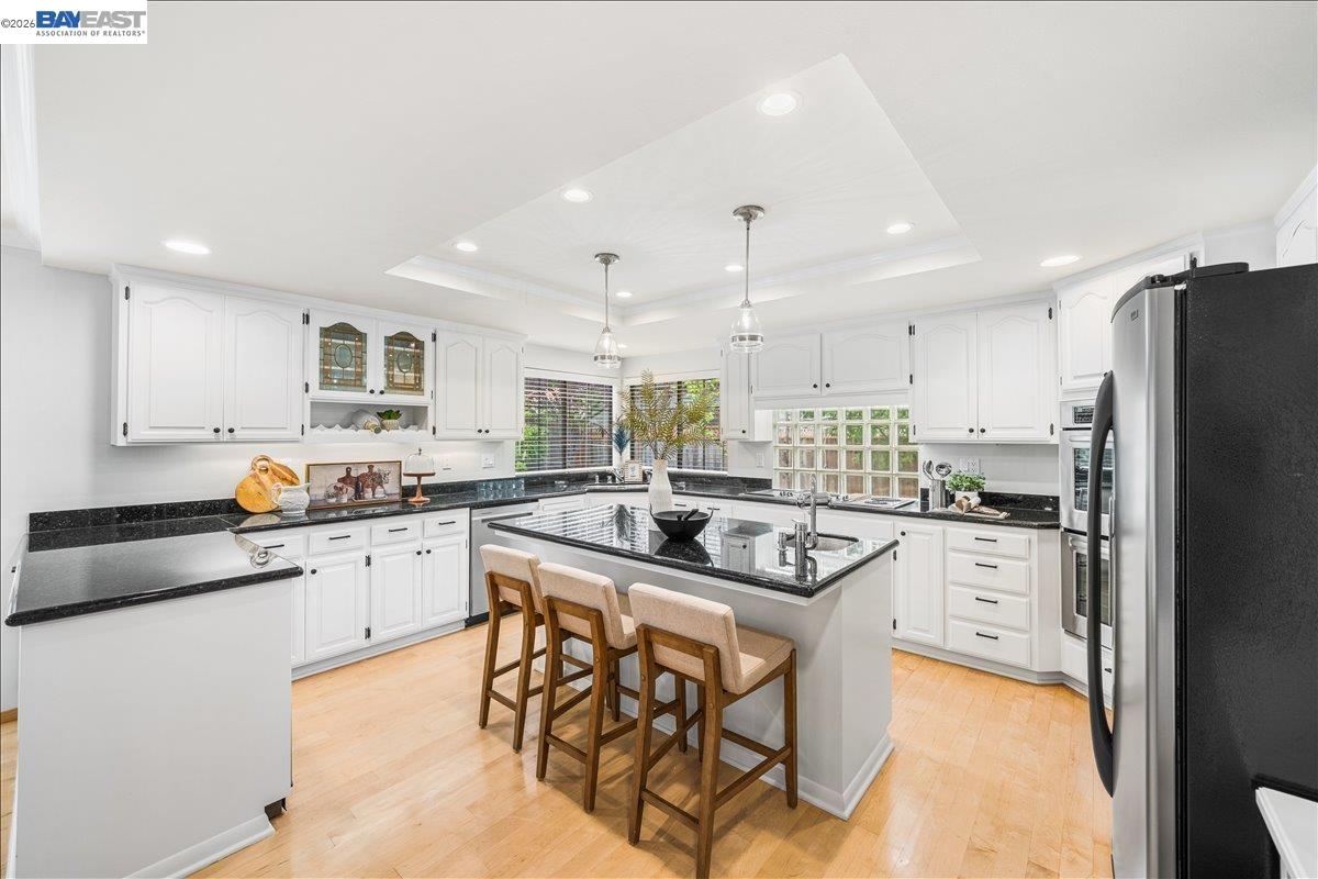 Detail Gallery Image 17 of 62 For 38698 Chrisholm Pl, Fremont,  CA 94536 - 4 Beds | 3 Baths