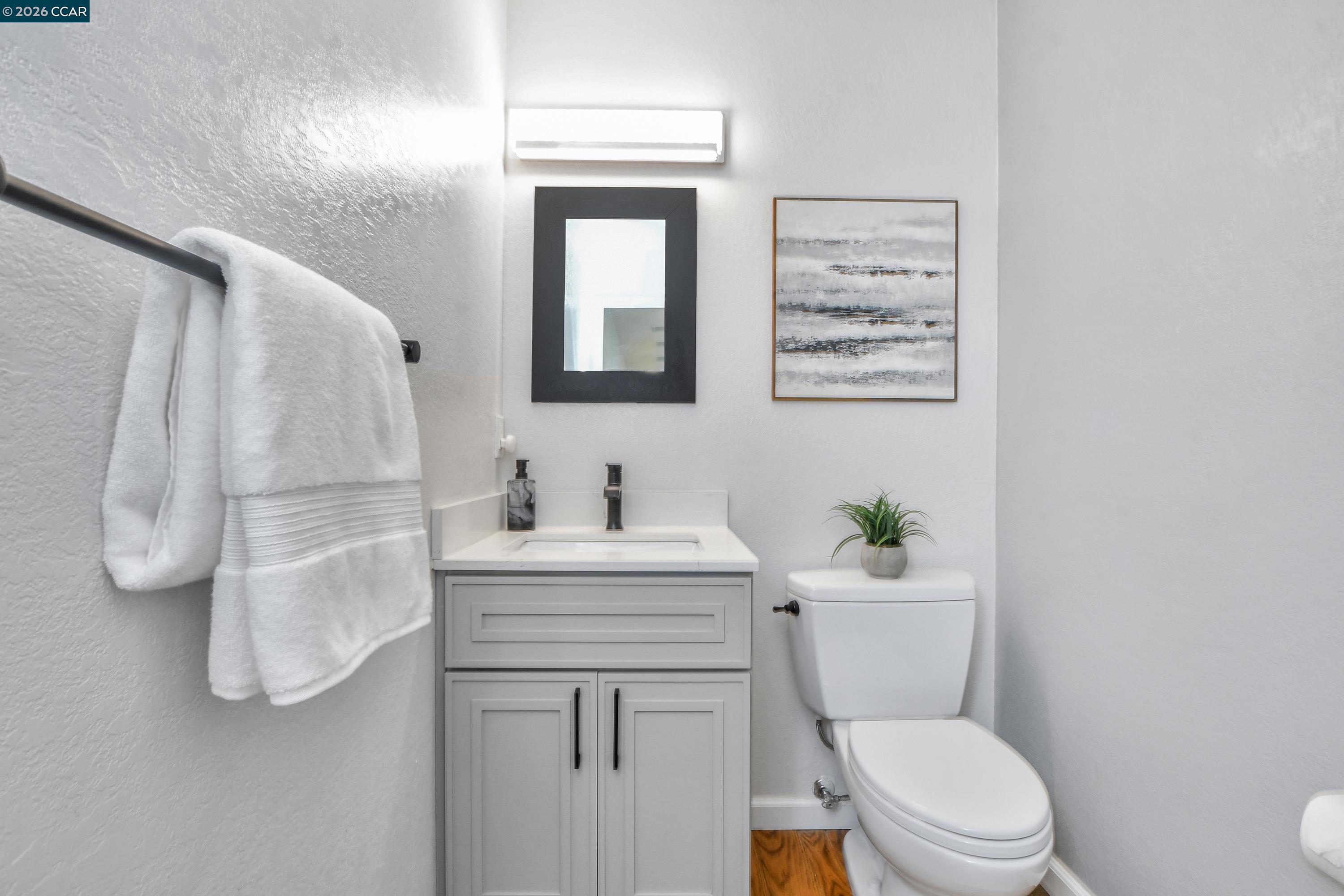 Detail Gallery Image 20 of 59 For 975 Calle Verde, Martinez,  CA 94553 - 4 Beds | 2/1 Baths