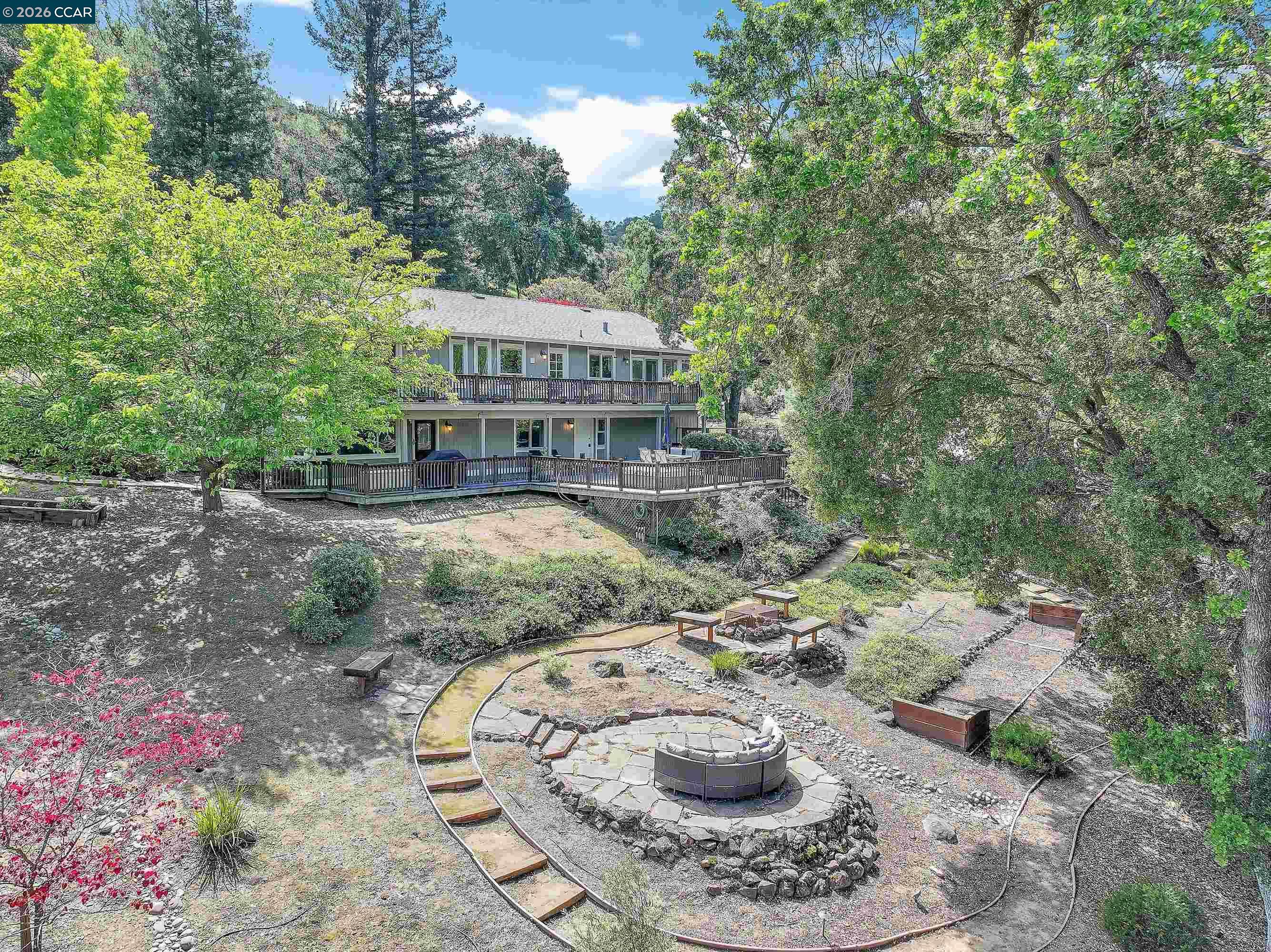 Detail Gallery Image 3 of 59 For 975 Calle Verde, Martinez,  CA 94553 - 4 Beds | 2/1 Baths