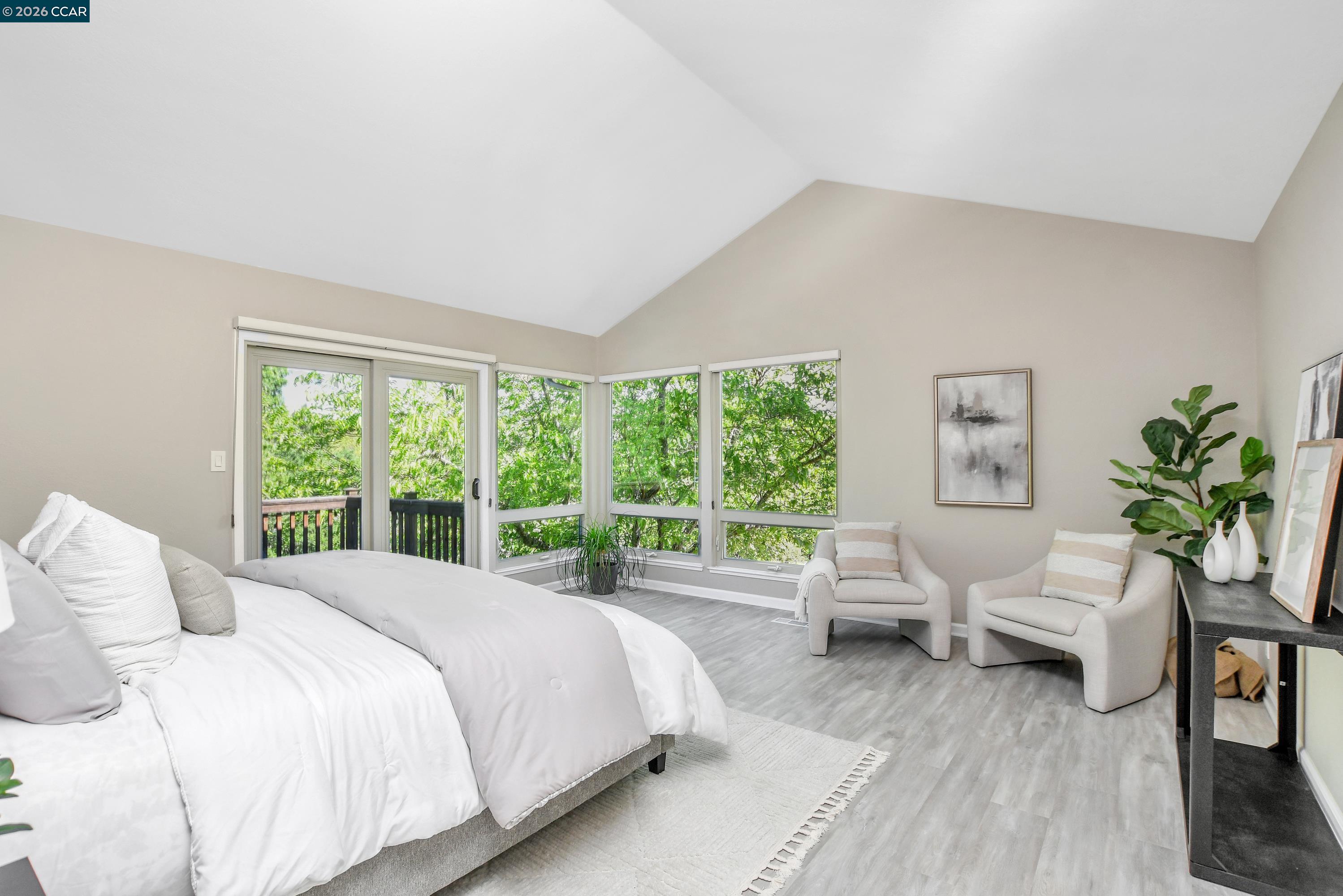 Detail Gallery Image 21 of 59 For 975 Calle Verde, Martinez,  CA 94553 - 4 Beds | 2/1 Baths