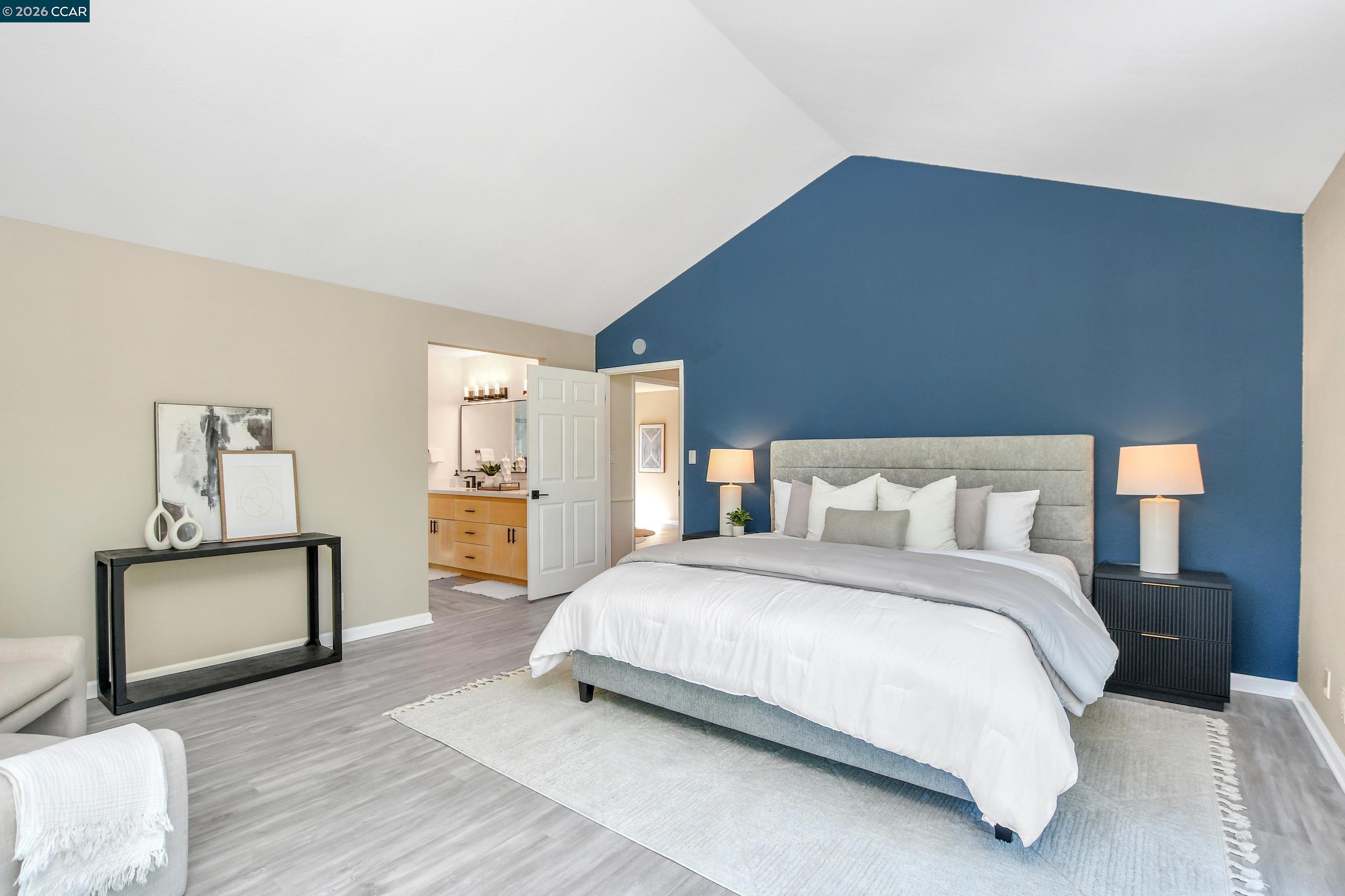 Detail Gallery Image 22 of 59 For 975 Calle Verde, Martinez,  CA 94553 - 4 Beds | 2/1 Baths