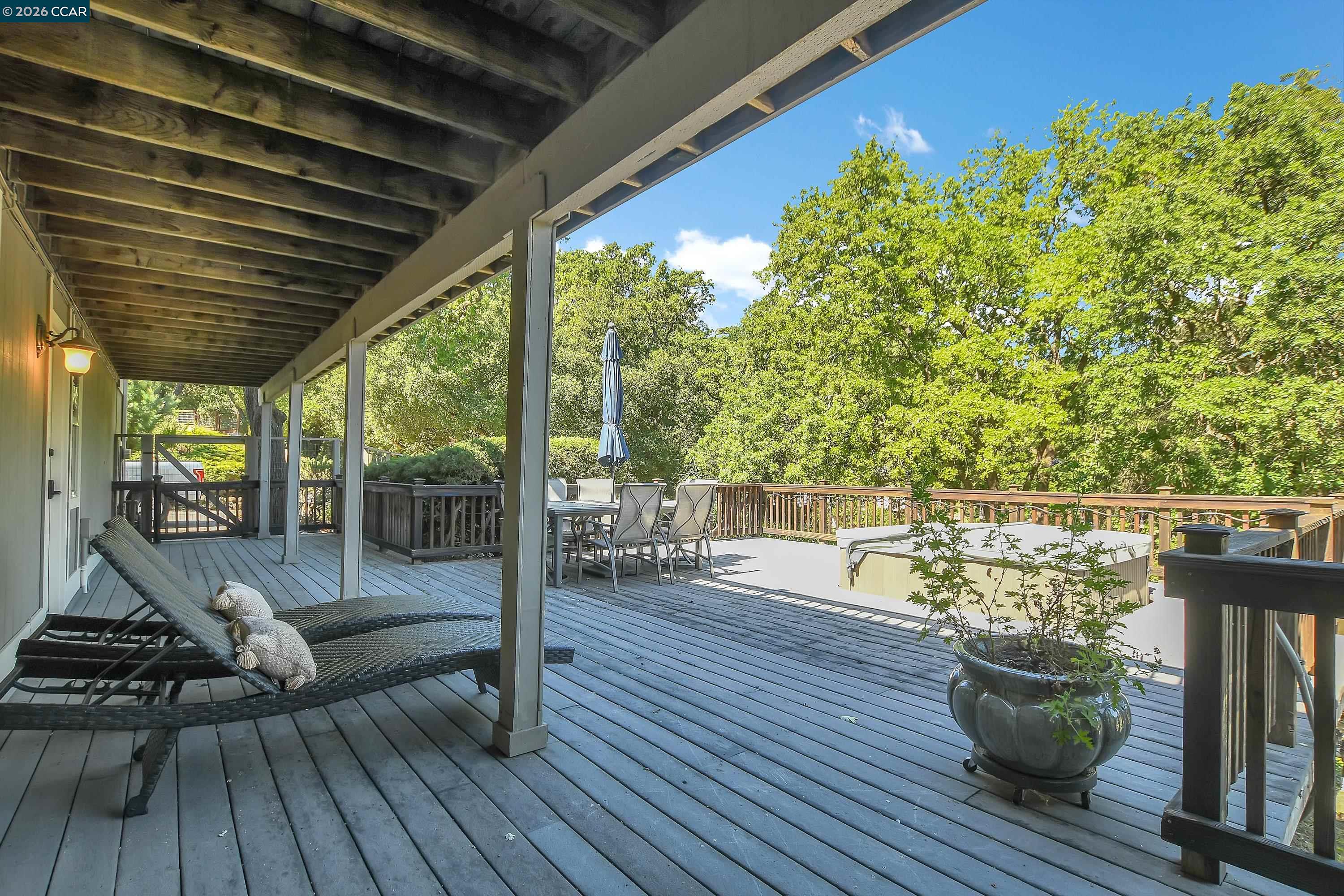 Detail Gallery Image 36 of 59 For 975 Calle Verde, Martinez,  CA 94553 - 4 Beds | 2/1 Baths