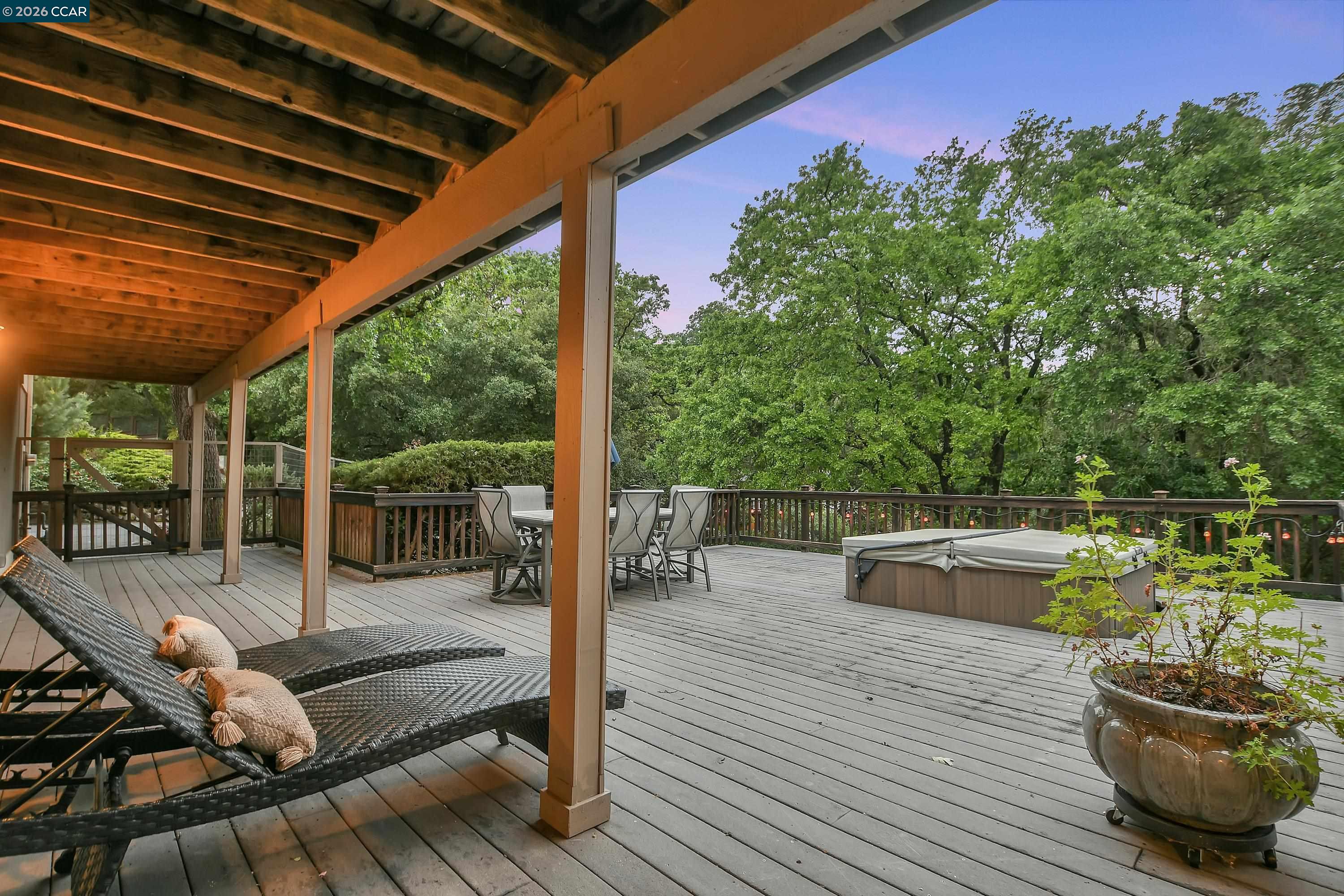 Detail Gallery Image 37 of 59 For 975 Calle Verde, Martinez,  CA 94553 - 4 Beds | 2/1 Baths