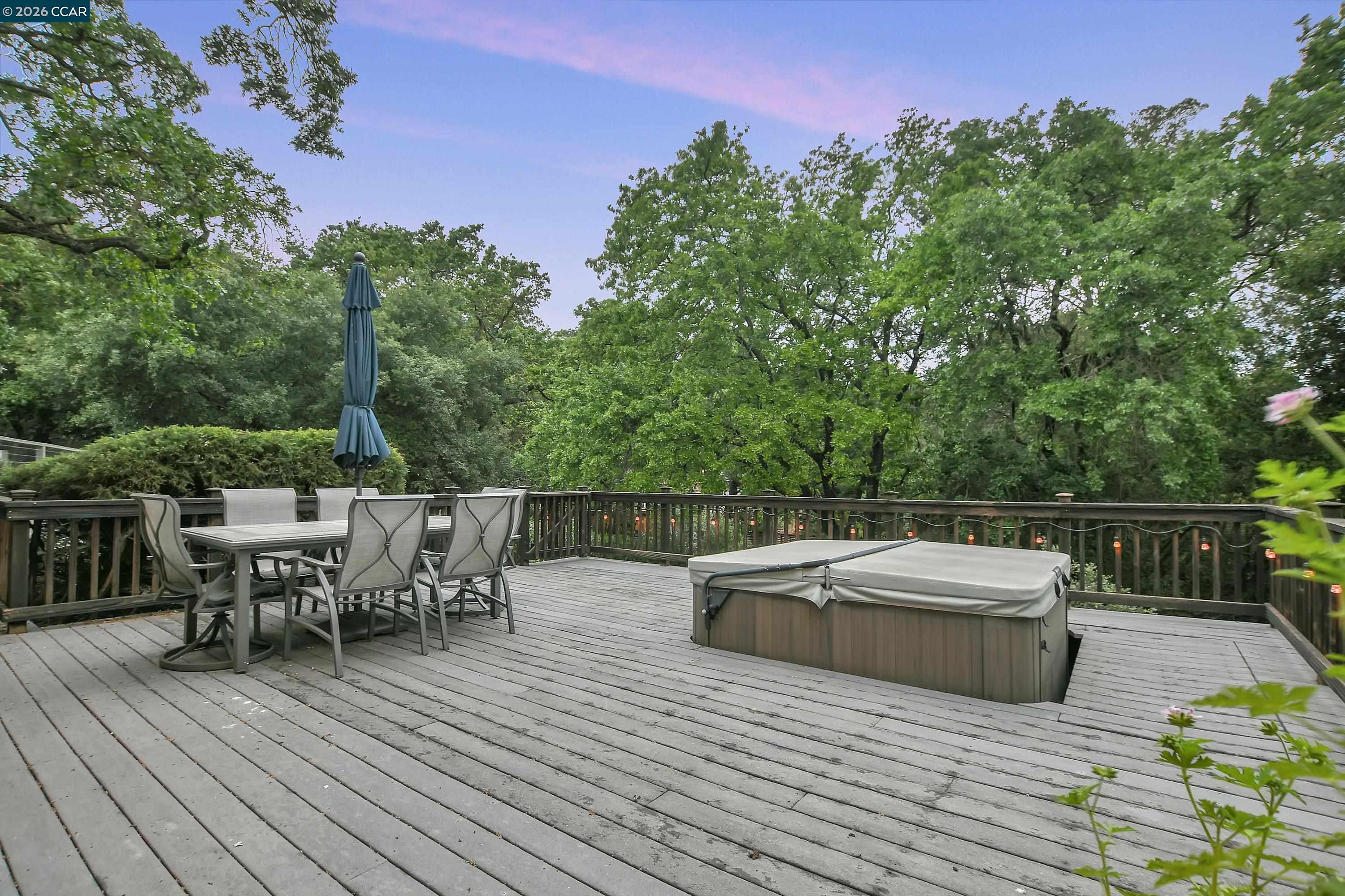 Detail Gallery Image 40 of 59 For 975 Calle Verde, Martinez,  CA 94553 - 4 Beds | 2/1 Baths