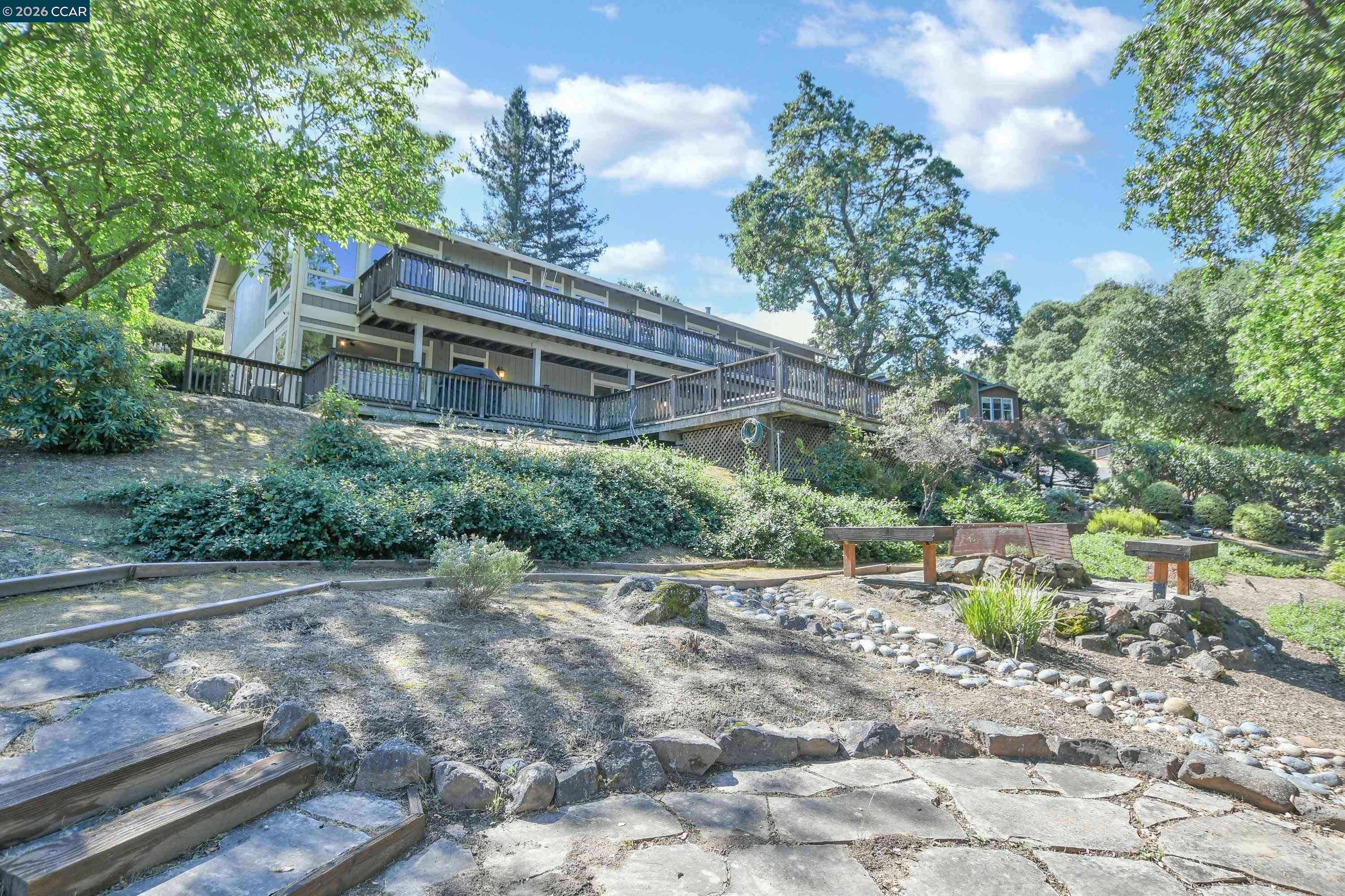 Detail Gallery Image 47 of 59 For 975 Calle Verde, Martinez,  CA 94553 - 4 Beds | 2/1 Baths