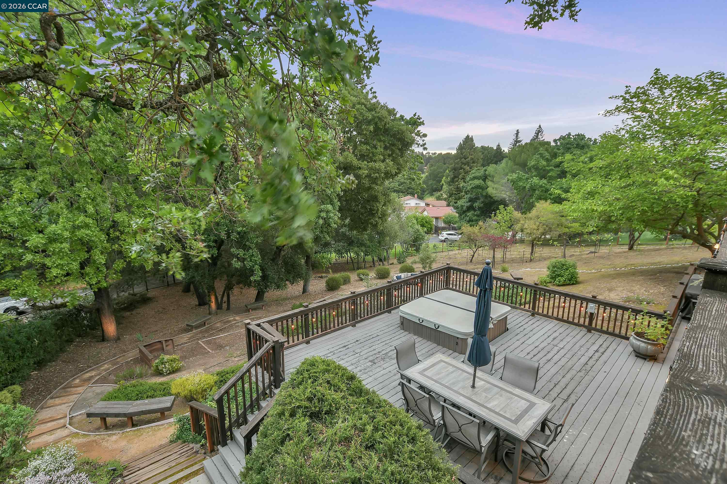 Detail Gallery Image 54 of 59 For 975 Calle Verde, Martinez,  CA 94553 - 4 Beds | 2/1 Baths