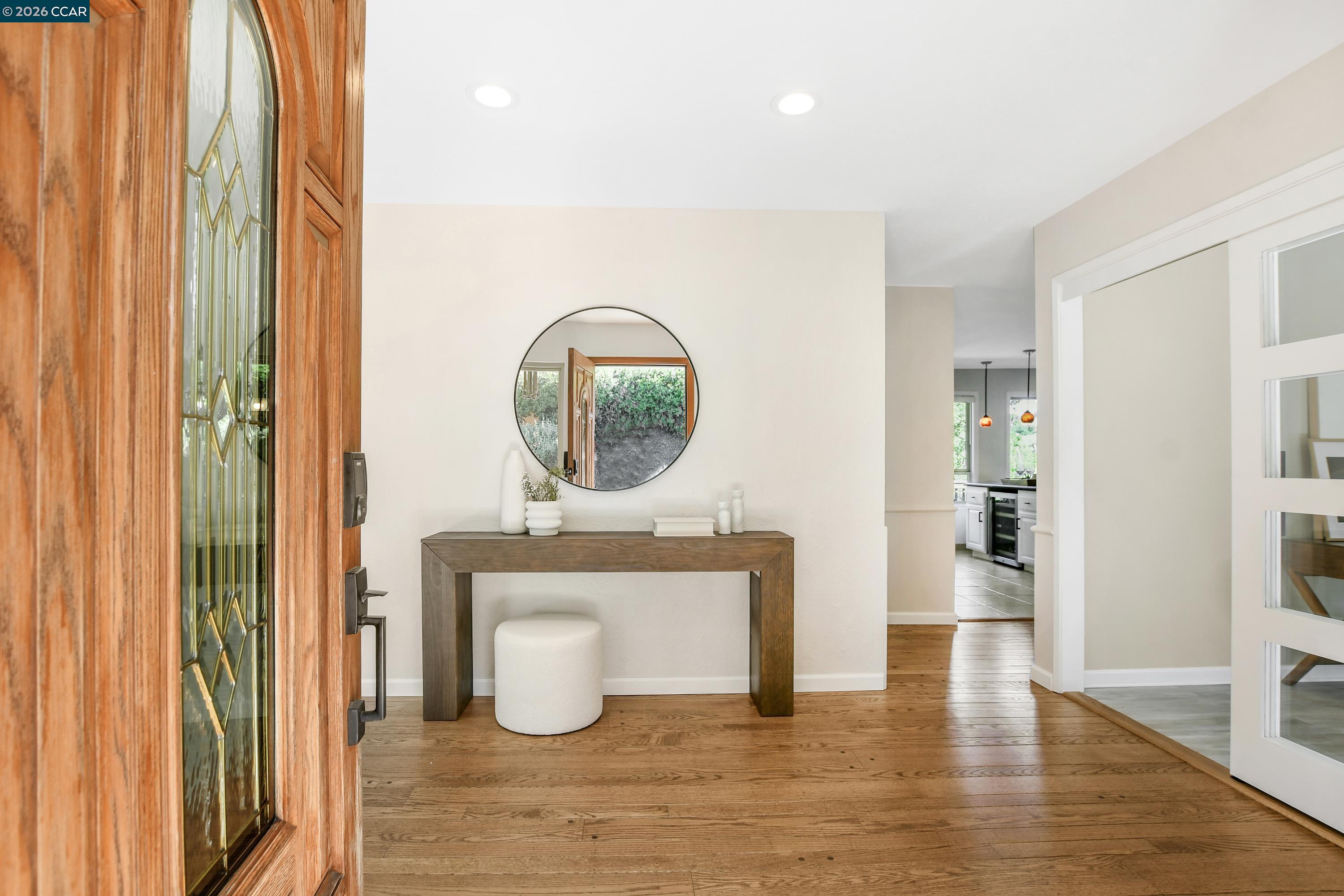 Detail Gallery Image 7 of 59 For 975 Calle Verde, Martinez,  CA 94553 - 4 Beds | 2/1 Baths