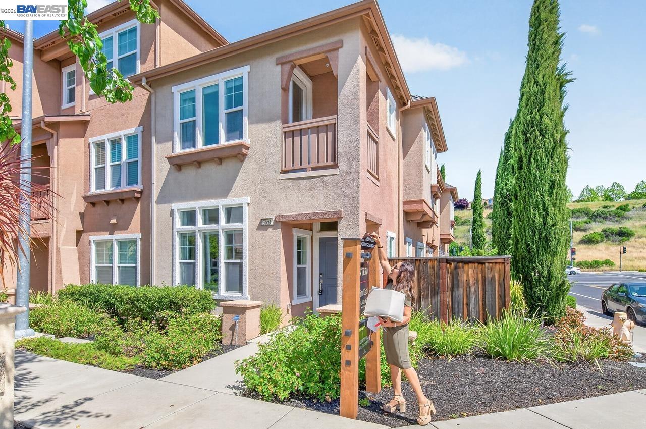 3651 Branding Iron Pl, Dublin, CA, 94568