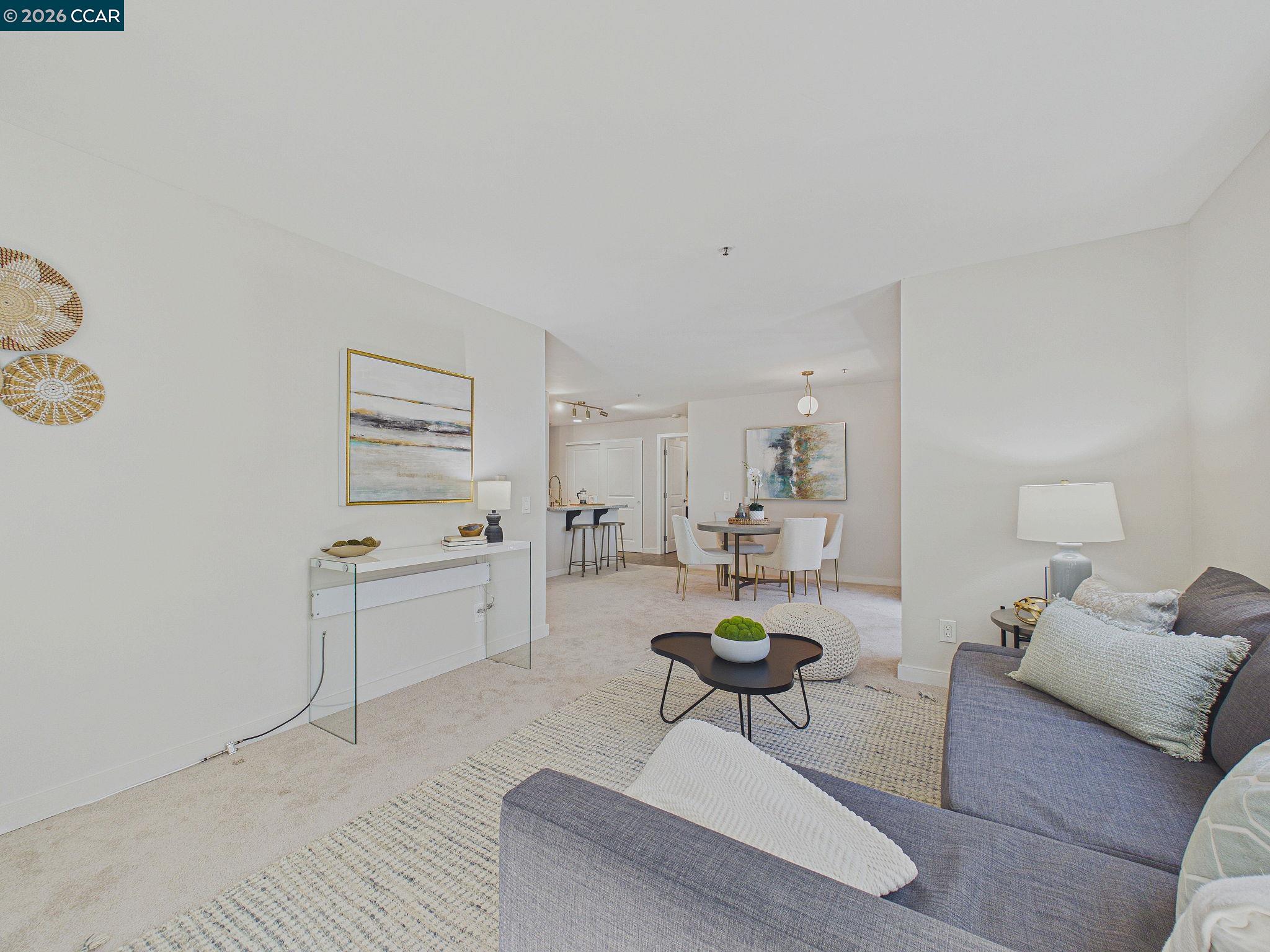 Photo #3: 41129793 Listing: Photo #3