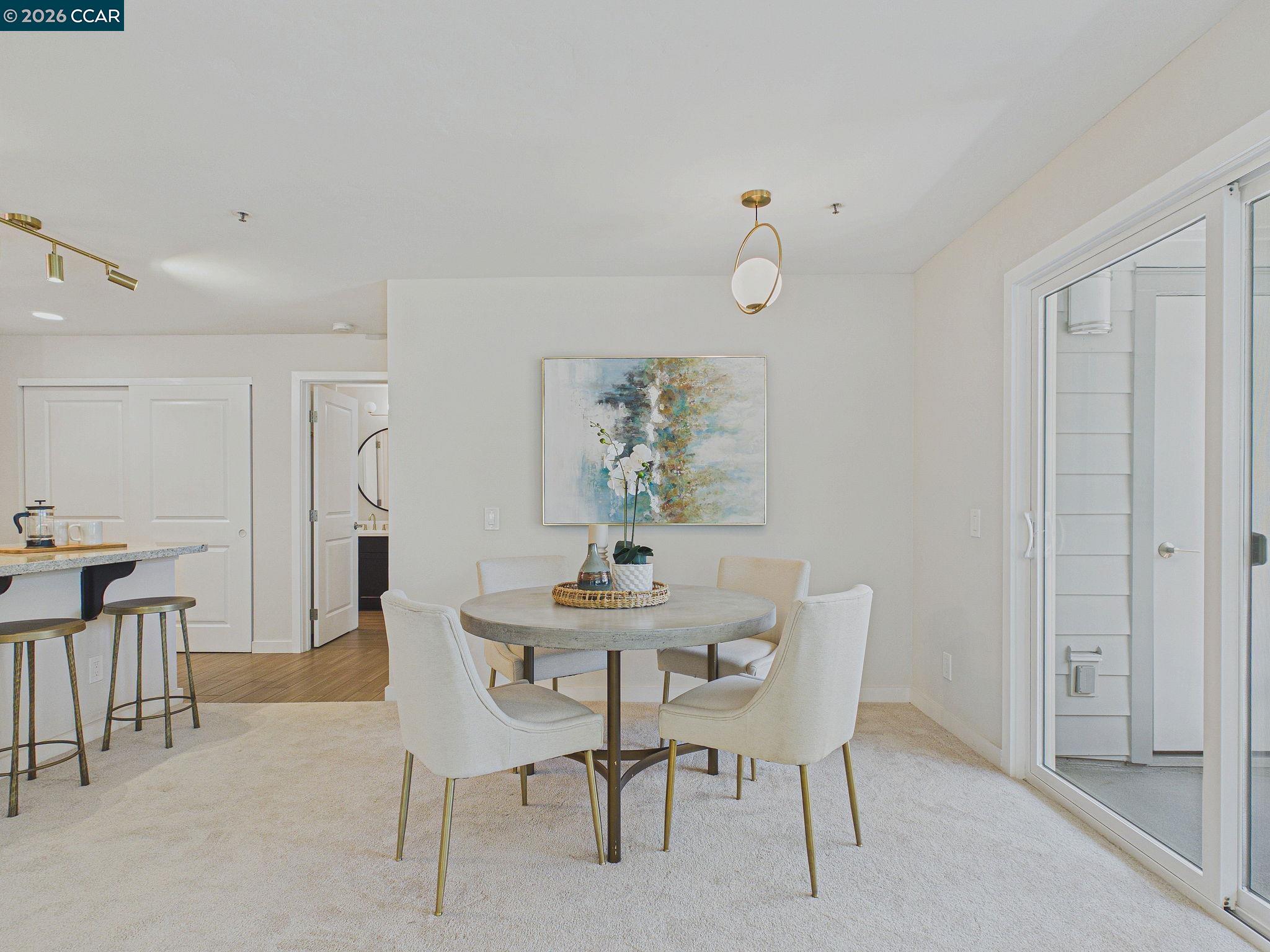 Photo #4: 41129793 Listing: Photo #4