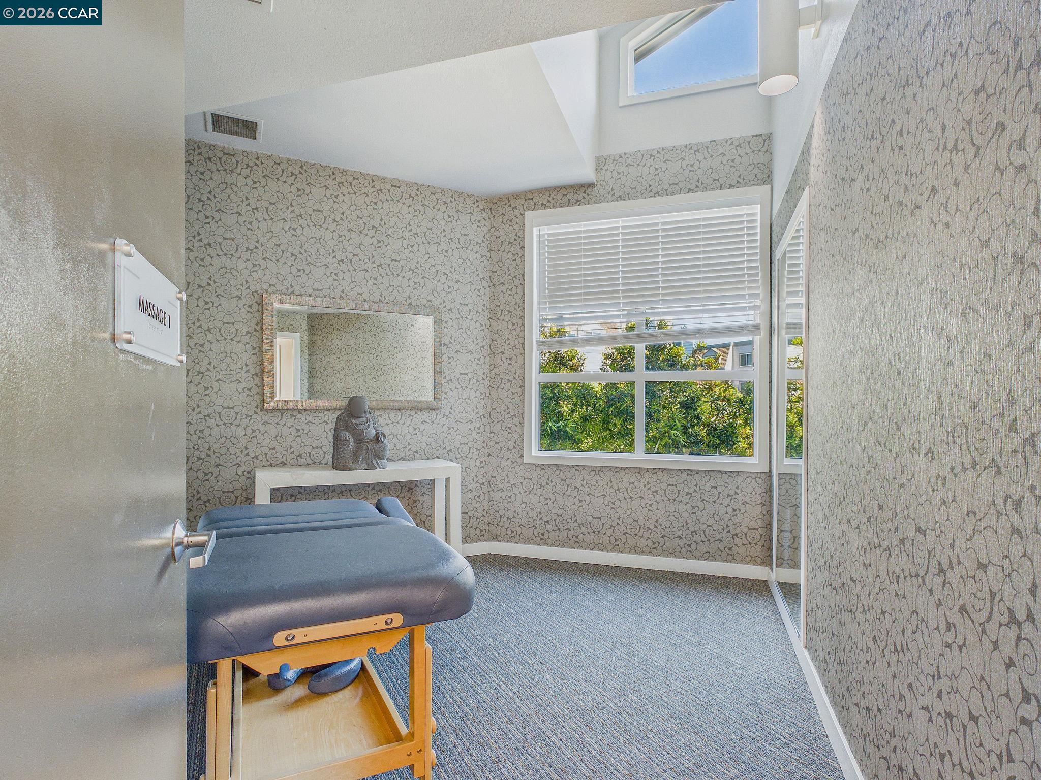 Photo #42: 41129793 Listing: Photo #42