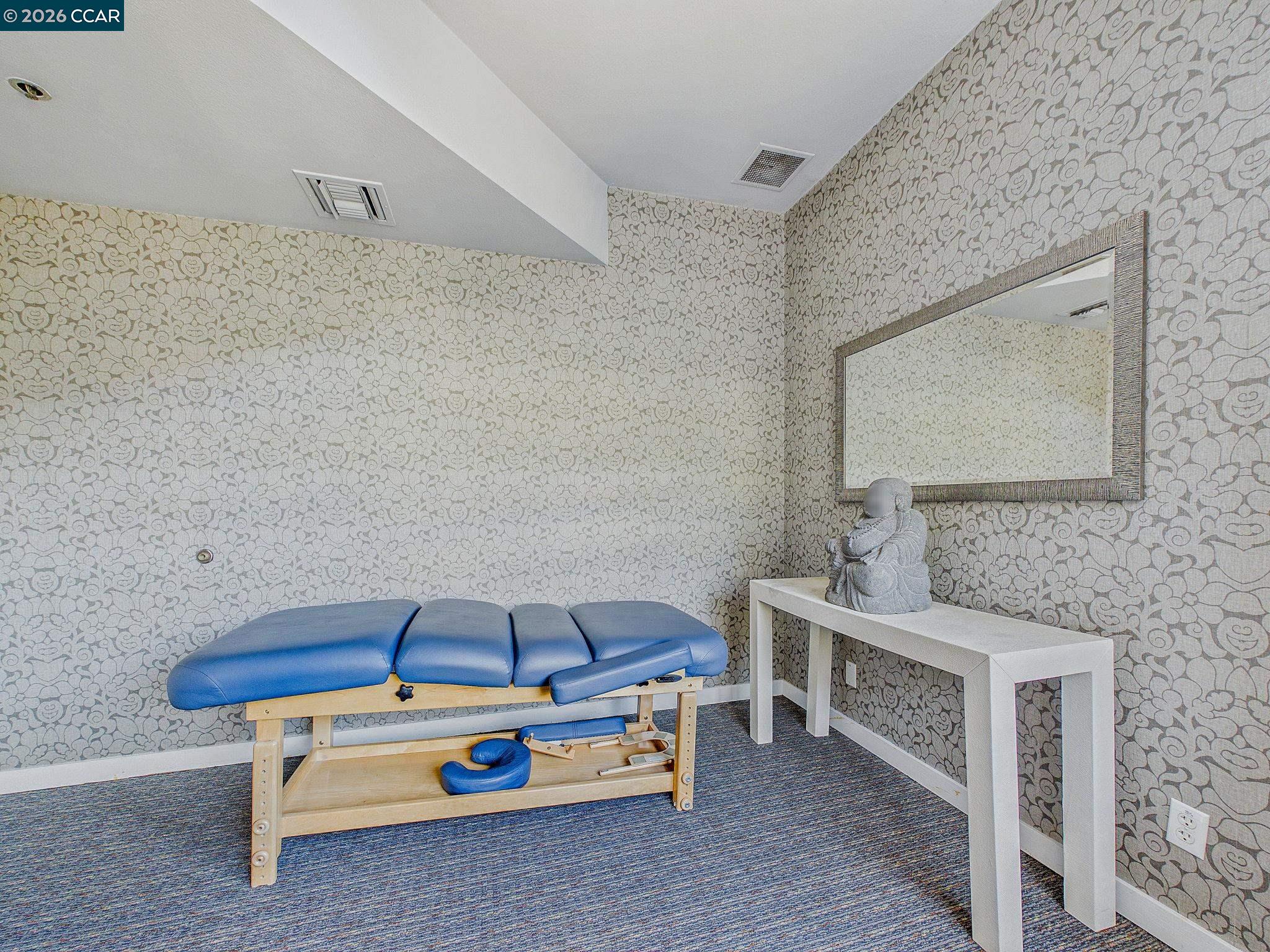 Photo #43: 41129793 Listing: Photo #43