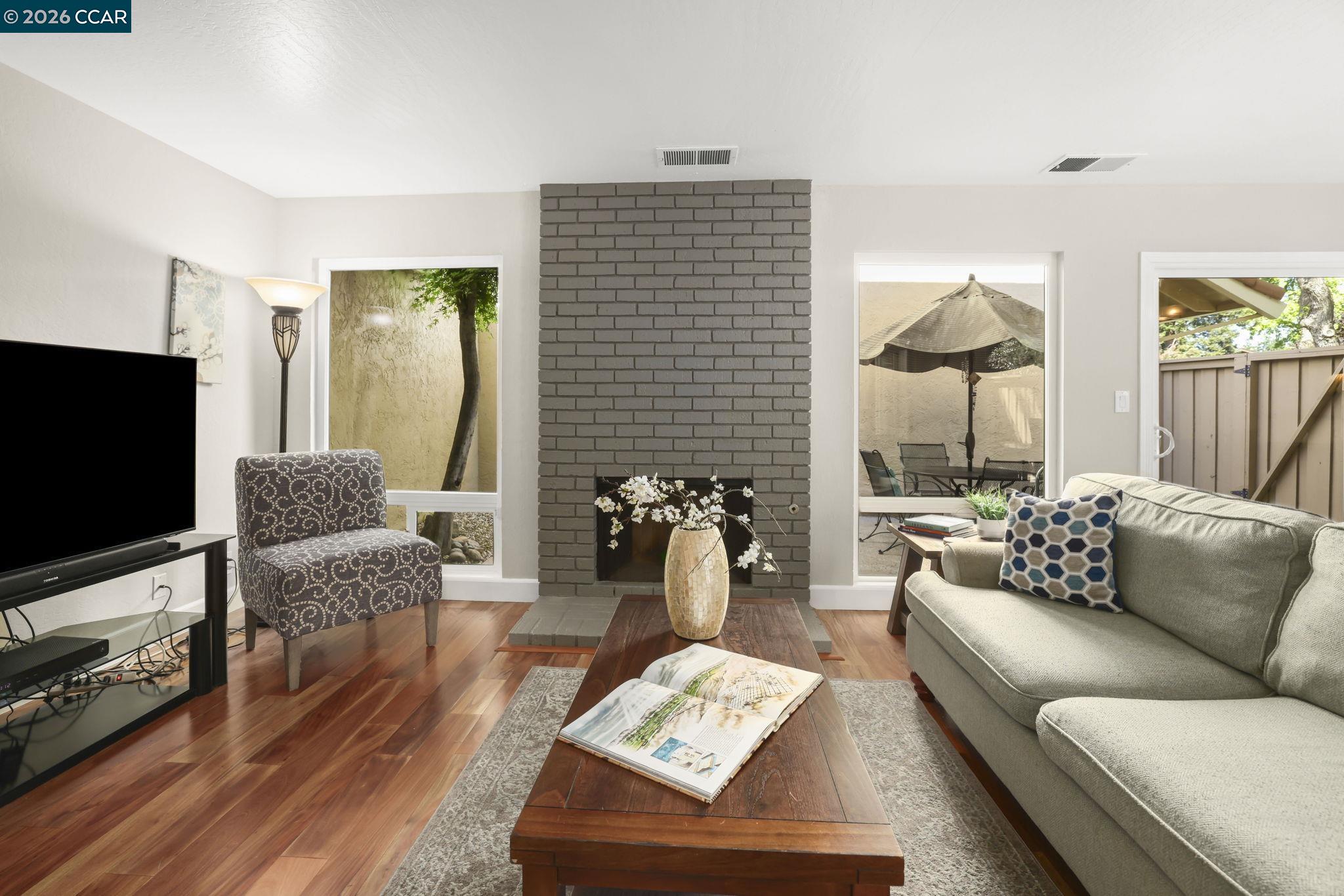 Photo #7: 41129806 Listing: Photo #7