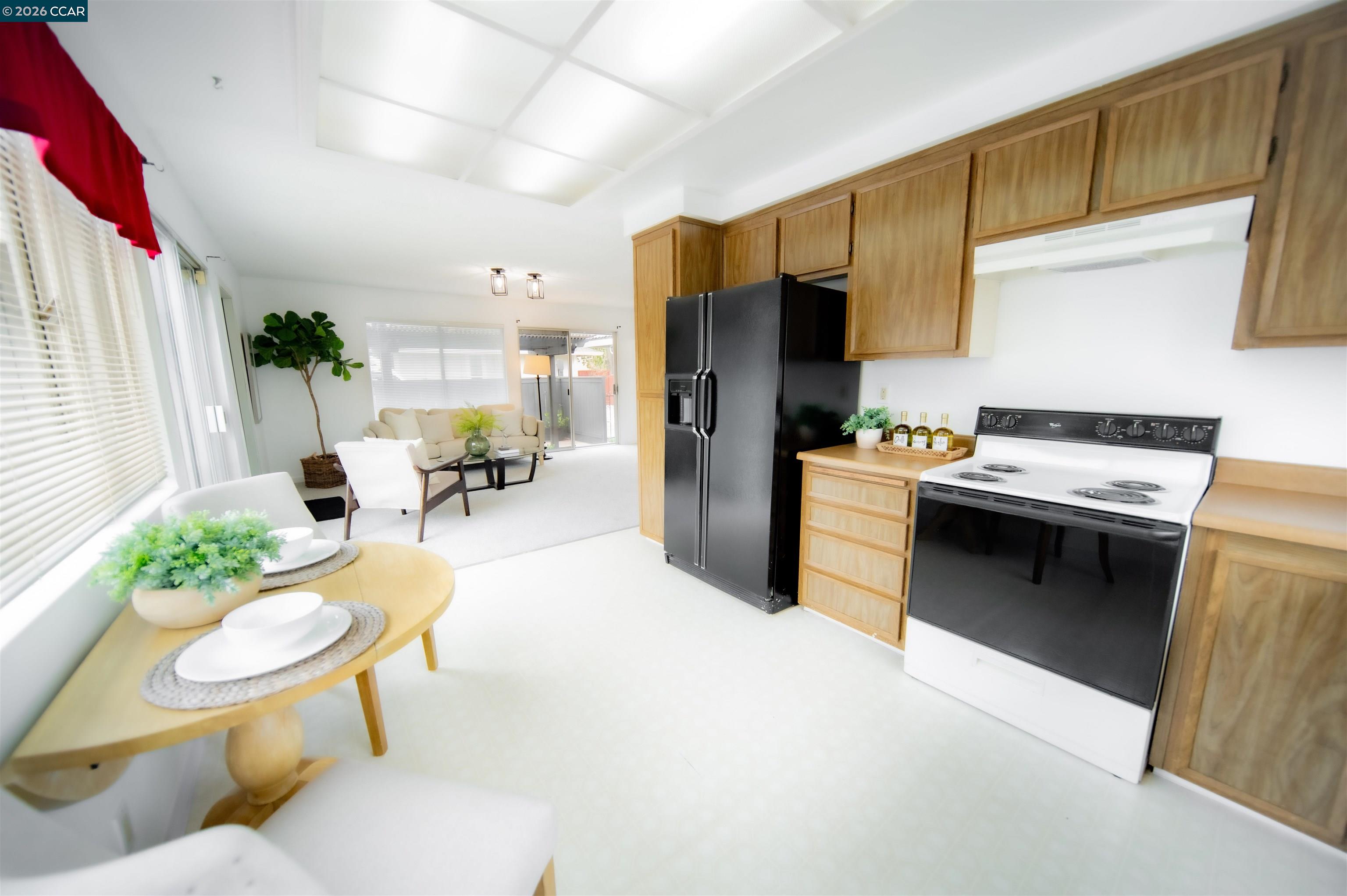 Detail Gallery Image 19 of 43 For 5581 Gonzalez Ct, Concord,  CA 94521 - 3 Beds | 2 Baths