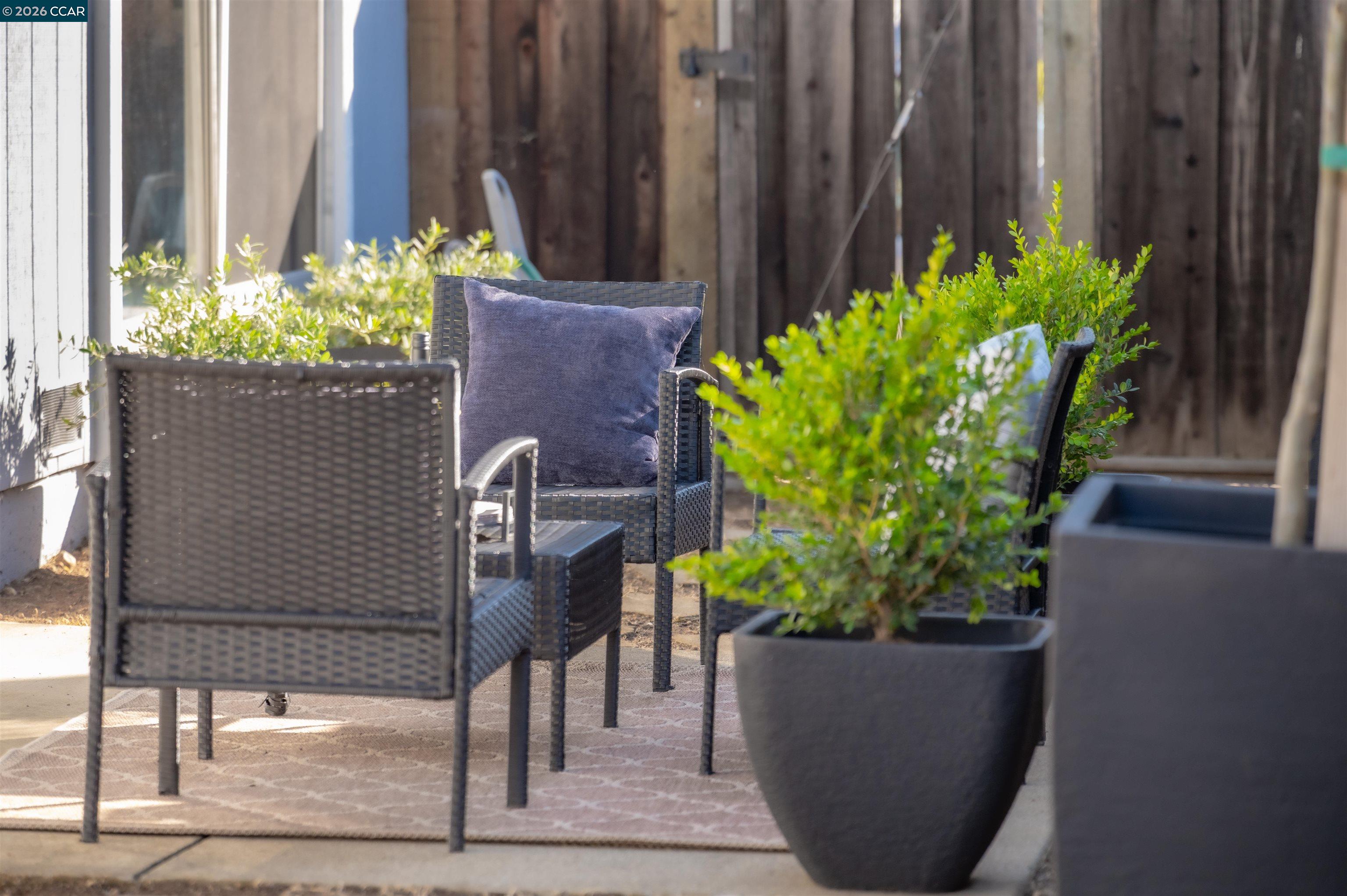 Detail Gallery Image 31 of 43 For 5581 Gonzalez Ct, Concord,  CA 94521 - 3 Beds | 2 Baths