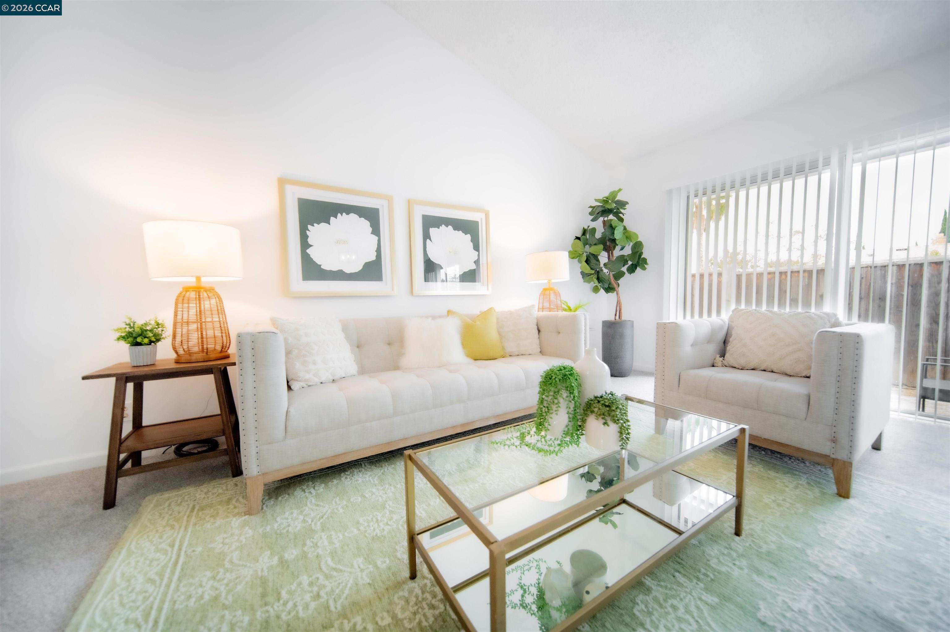 Detail Gallery Image 10 of 43 For 5581 Gonzalez Ct, Concord,  CA 94521 - 3 Beds | 2 Baths