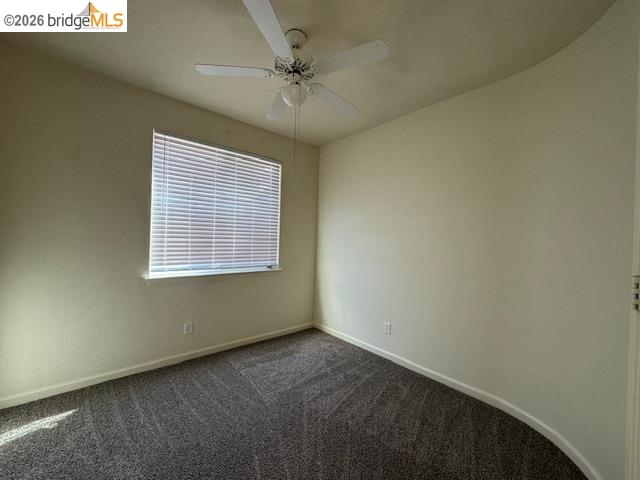 Detail Gallery Image 10 of 30 For 4053 Galenez Way, Antioch,  CA 94531 - 5 Beds | 2/1 Baths