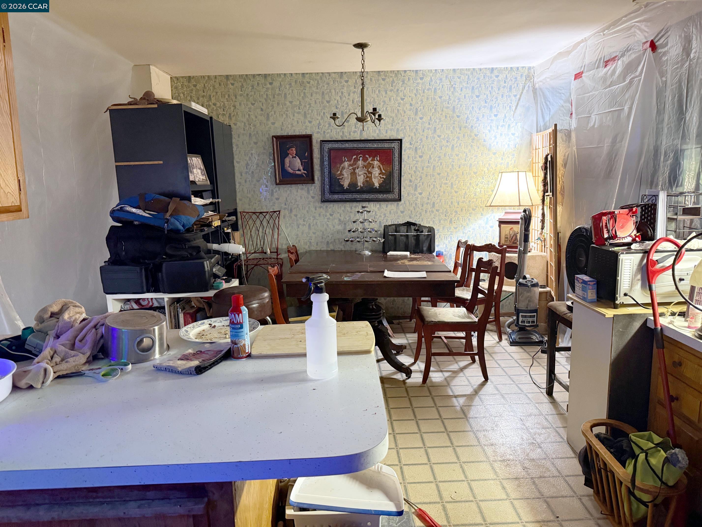 Detail Gallery Image 4 of 18 For 1508 Hervey Ln, San Jose,  CA 95125 - 4 Beds | 2 Baths