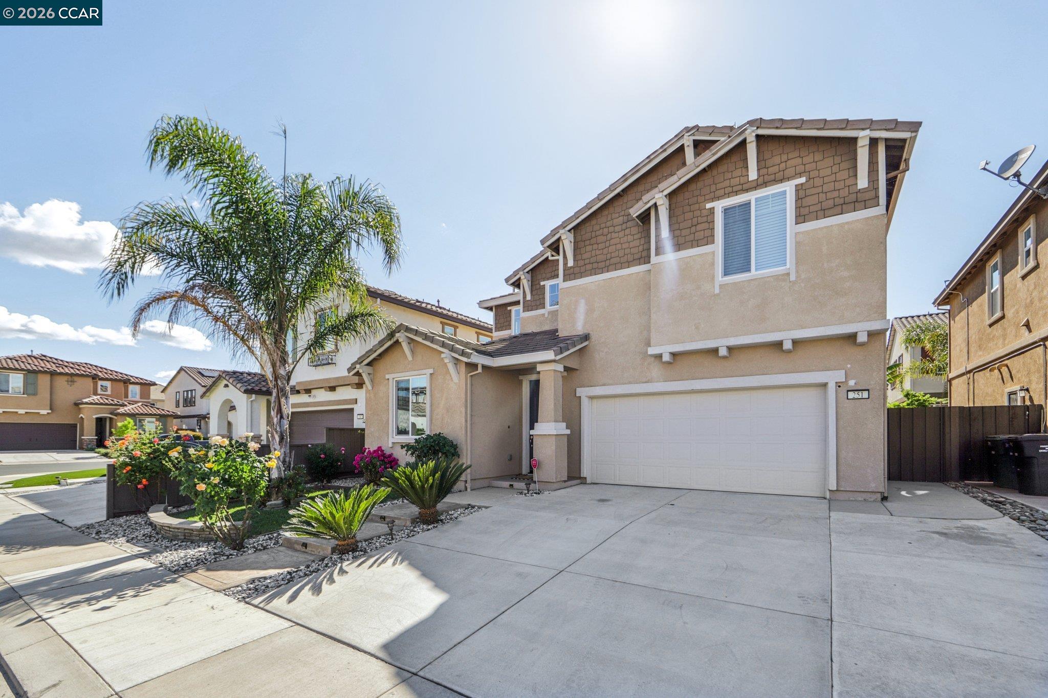 Detail Gallery Image 2 of 38 For 251 Coolcrest Dr, Oakley,  CA 94561 - 4 Beds | 2/1 Baths
