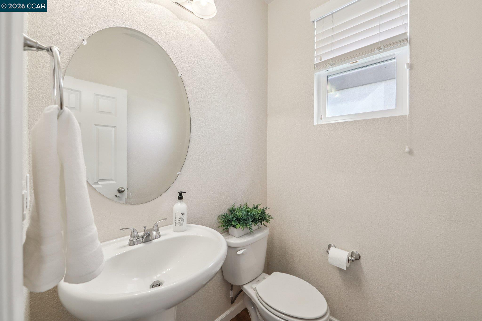 Detail Gallery Image 15 of 38 For 251 Coolcrest Dr, Oakley,  CA 94561 - 4 Beds | 2/1 Baths