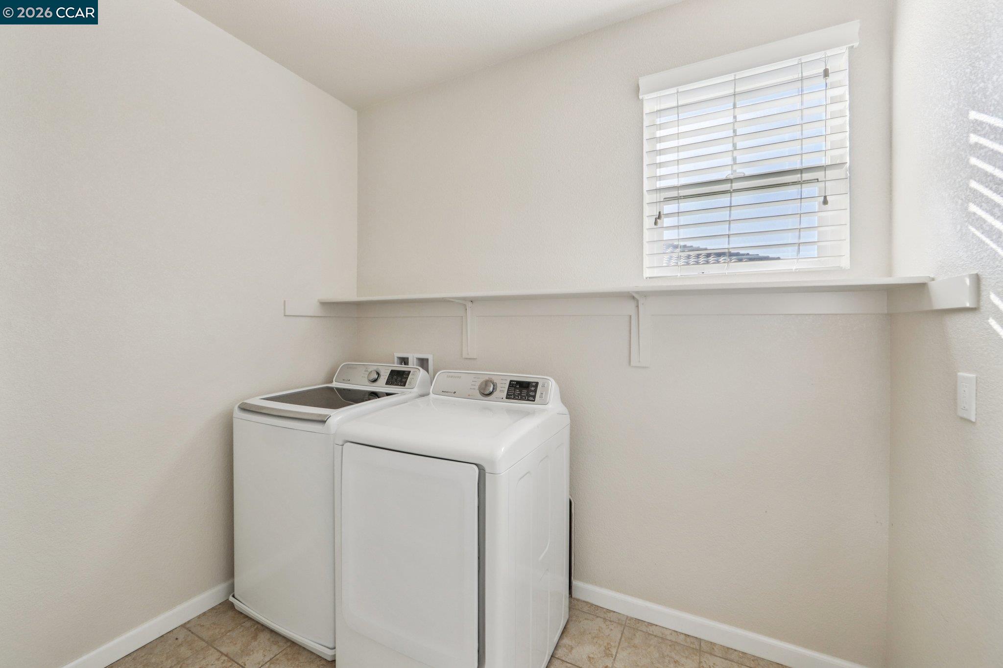 Detail Gallery Image 29 of 38 For 251 Coolcrest Dr, Oakley,  CA 94561 - 4 Beds | 2/1 Baths