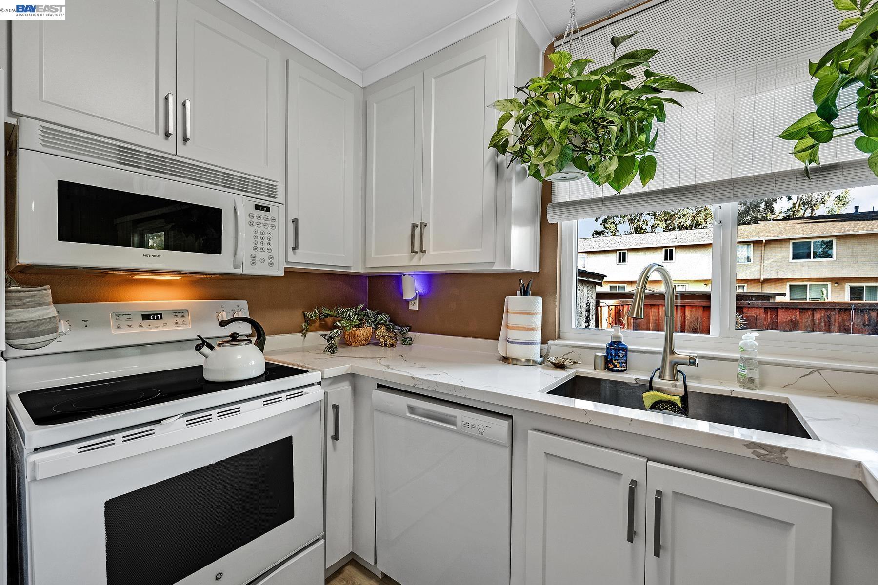 Photo #10: 41129824 Listing: Photo #10