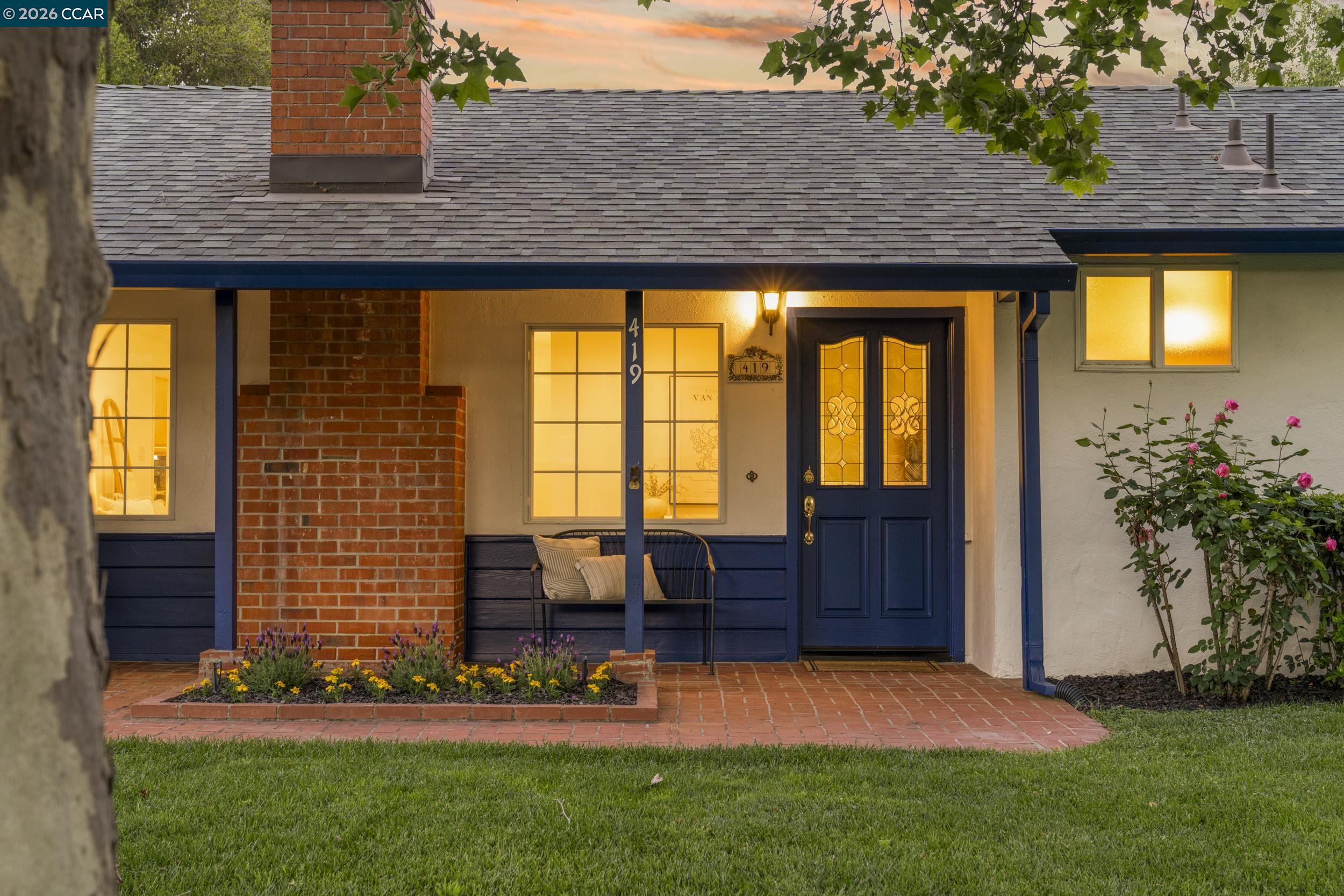 Detail Gallery Image 4 of 36 For 419 Derby Ct, Pleasant Hill,  CA 94523 - 3 Beds | 2 Baths