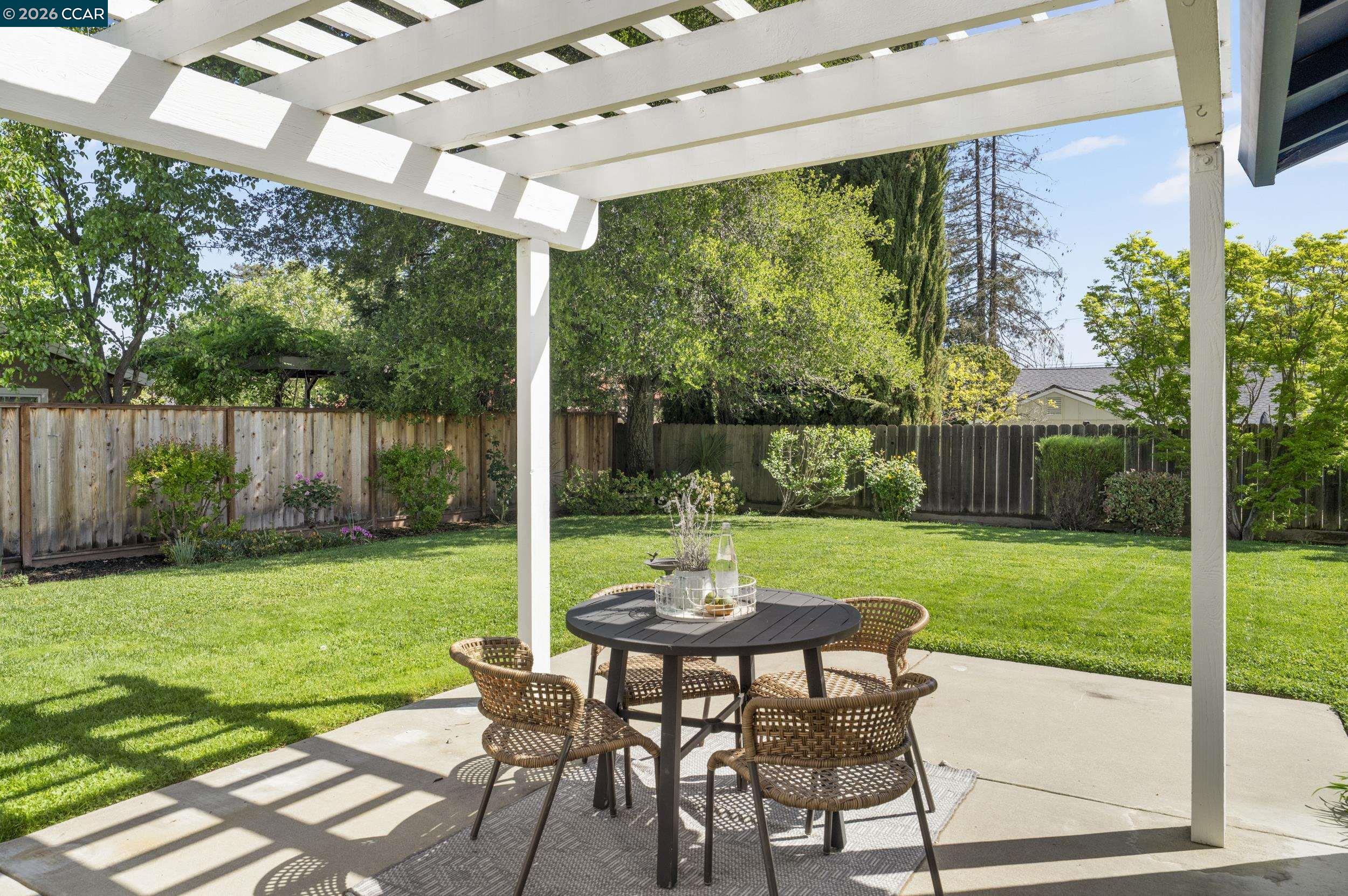 Detail Gallery Image 33 of 36 For 419 Derby Ct, Pleasant Hill,  CA 94523 - 3 Beds | 2 Baths